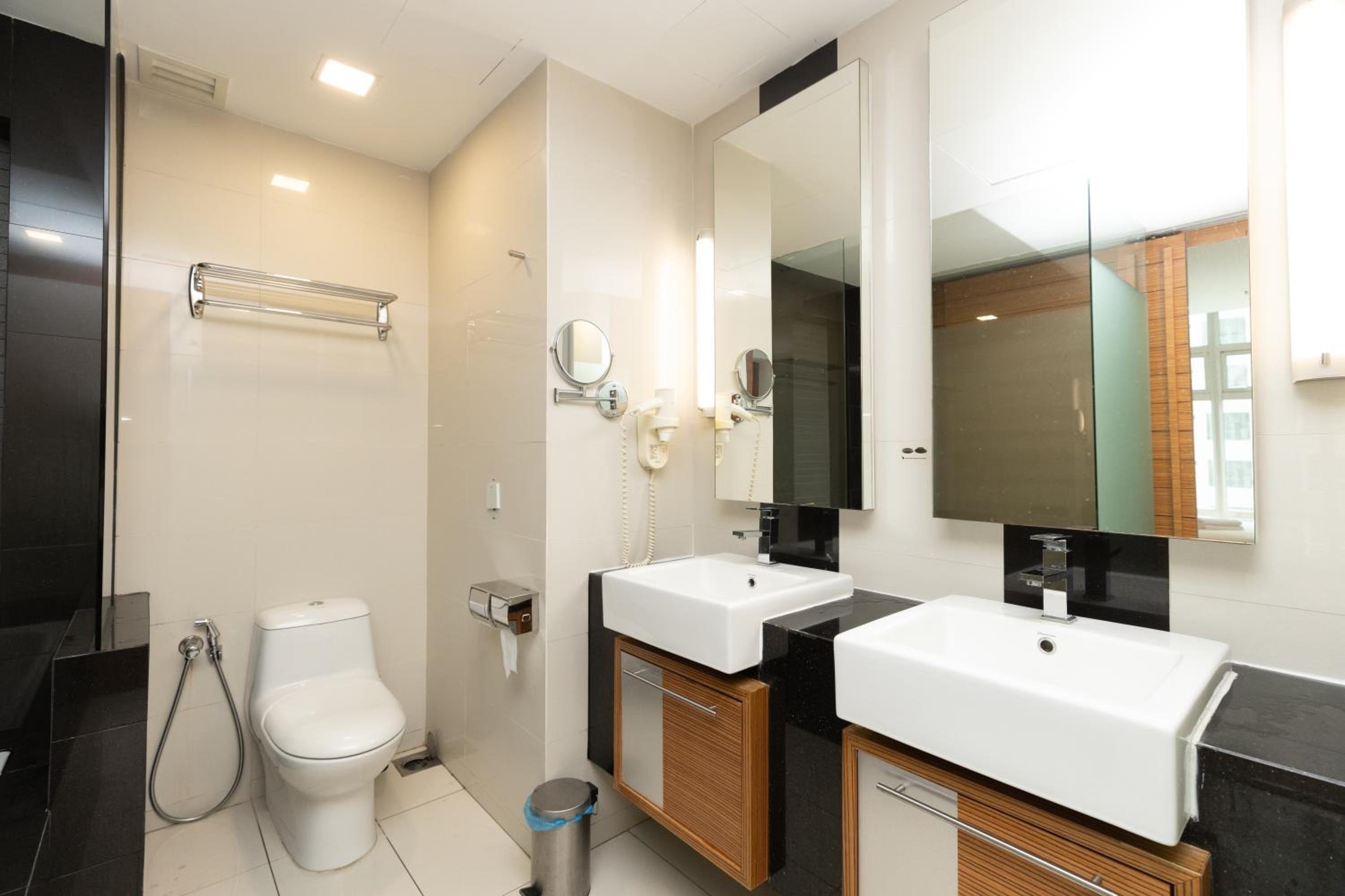 Dua Sentral Residence near KL Sentral by COBNB