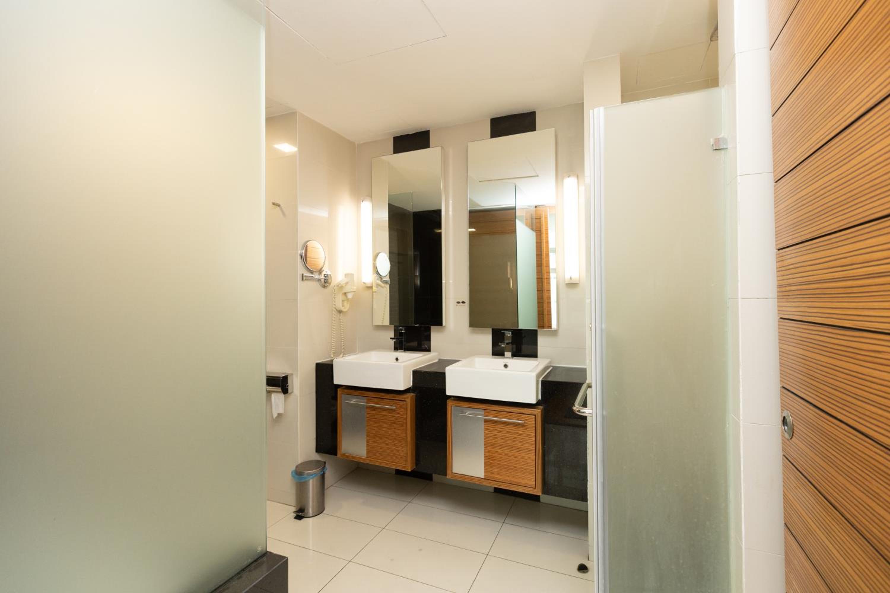 Dua Sentral Residence near KL Sentral by COBNB