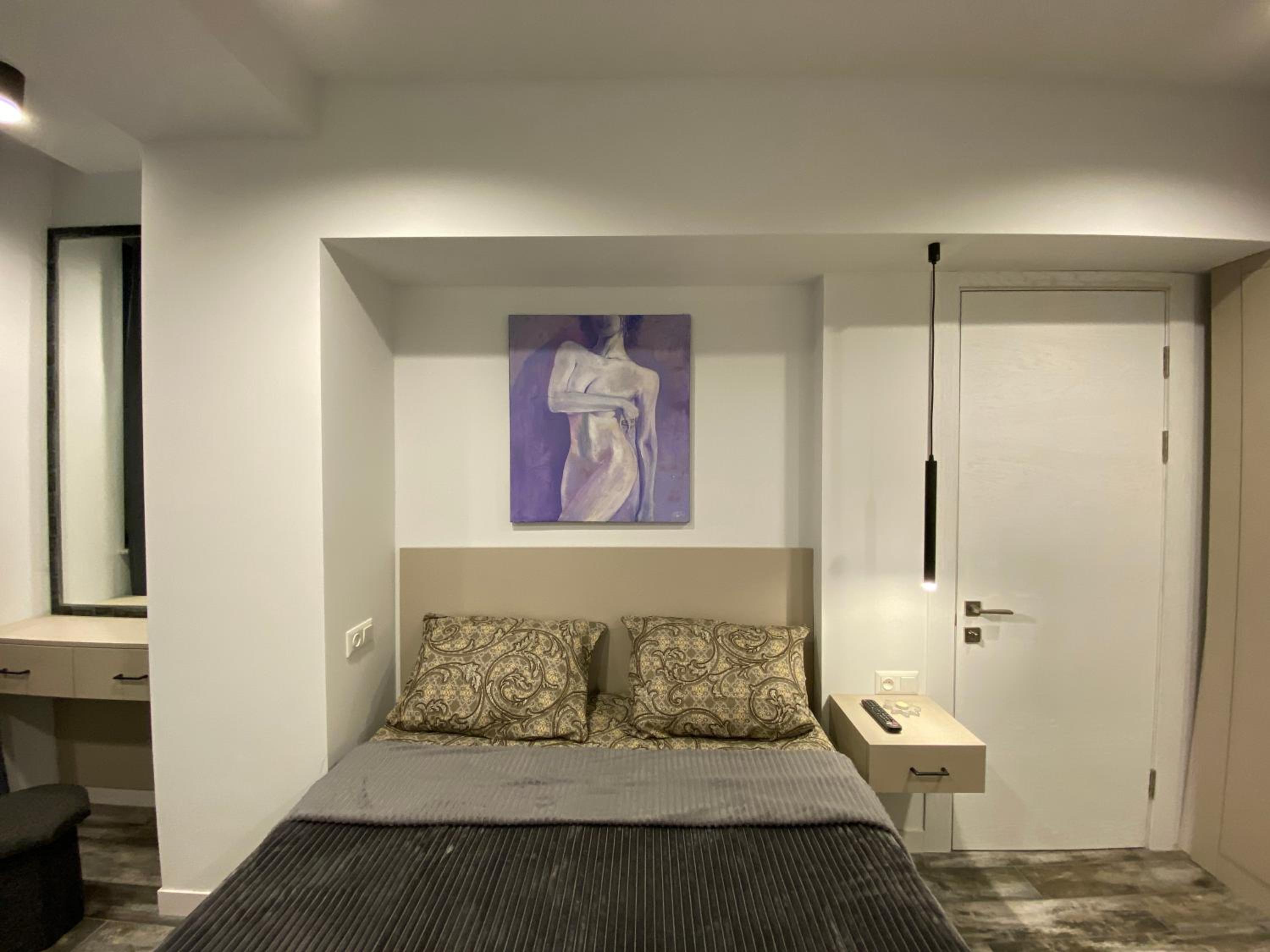 Sayat Nova Avenue, 1 bedroom Loft & Unique apartment SN400
