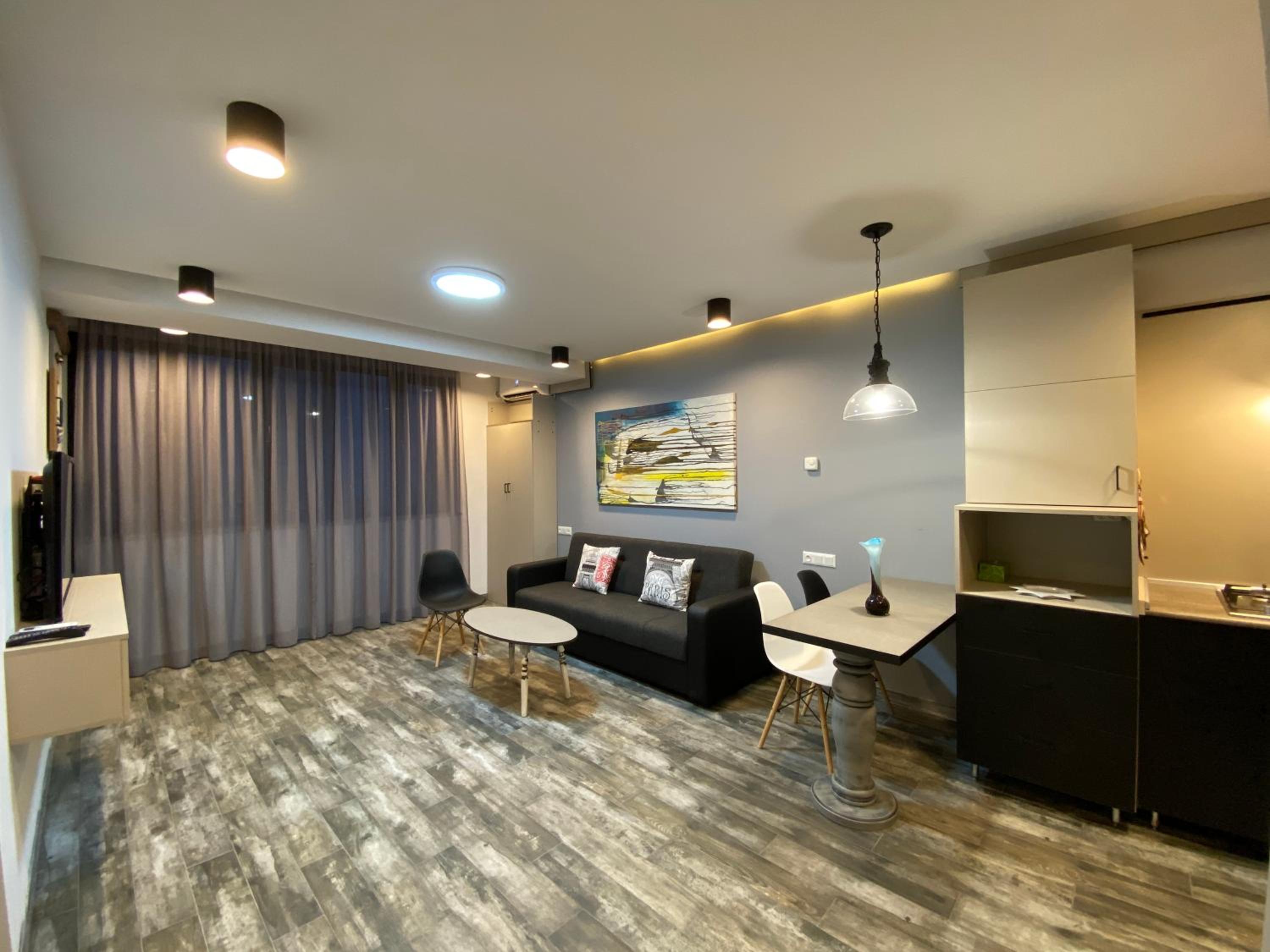 Sayat Nova Avenue, 1 bedroom Loft & Unique apartment SN400