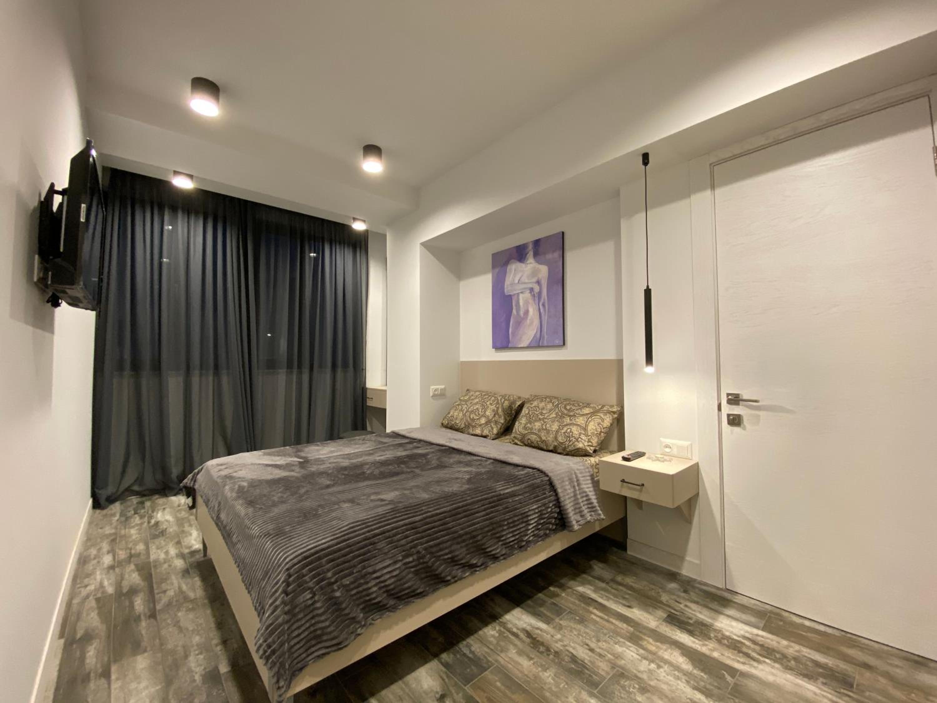 Sayat Nova Avenue, 1 bedroom Loft & Unique apartment SN400