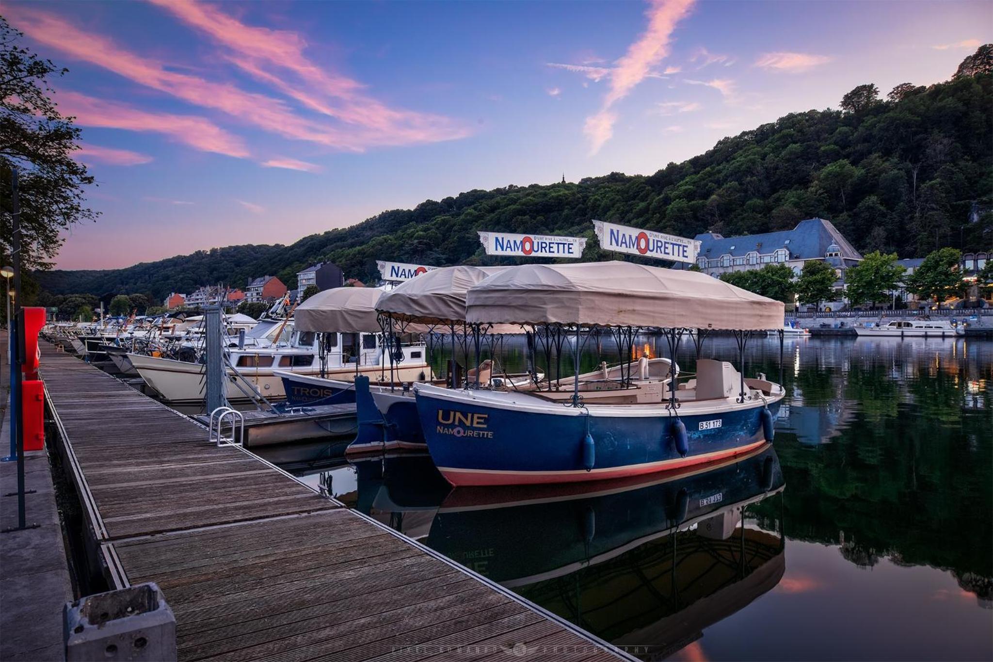 Rock and chill house with jacuzzi Namur Ardennes