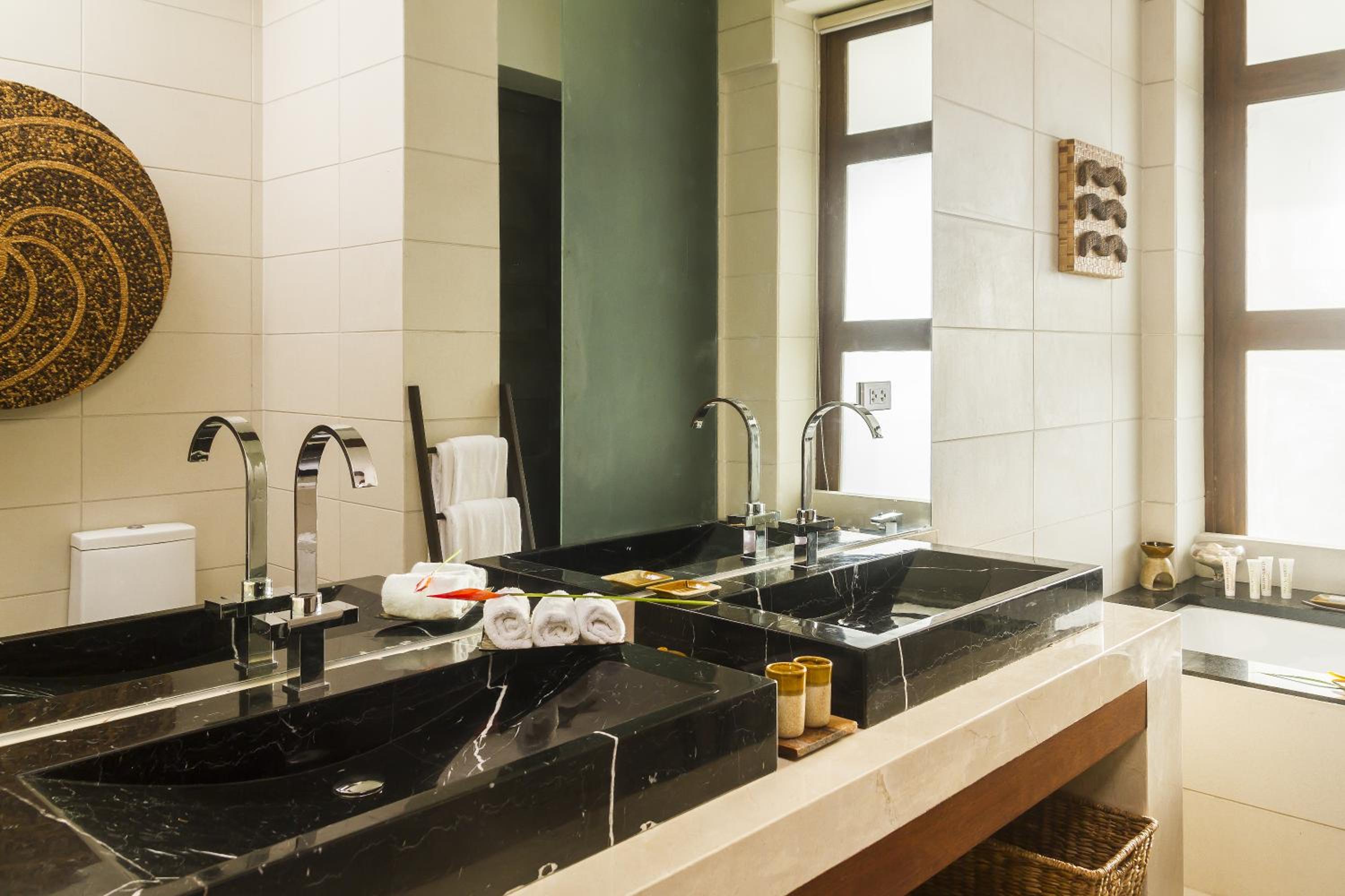 Kandaya Resort