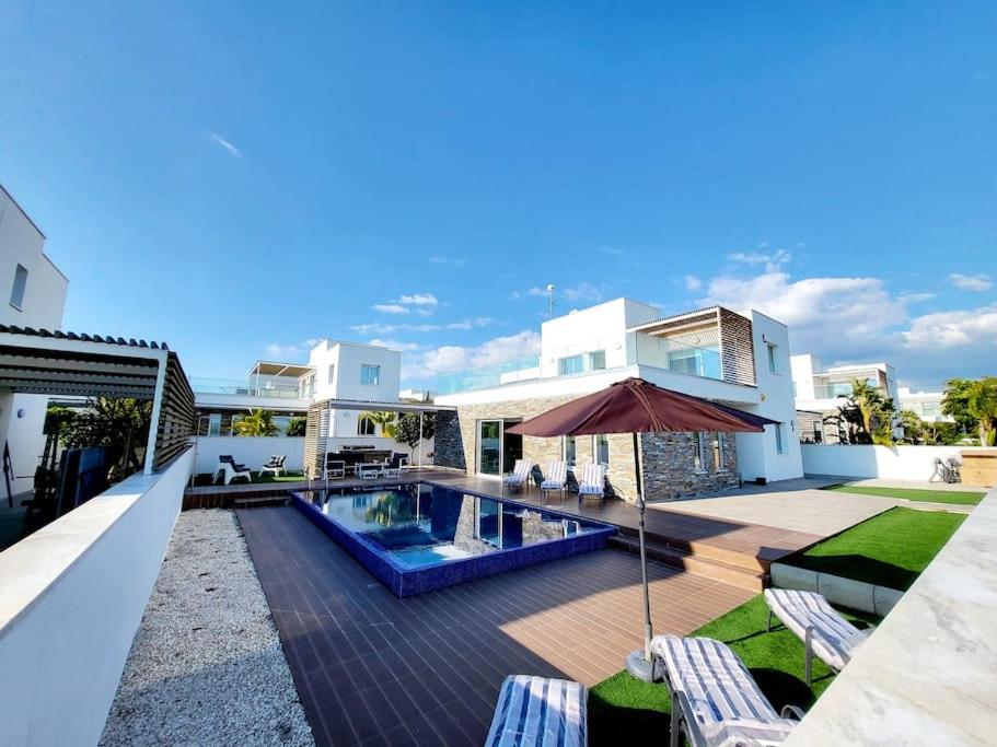 Hotel Villa utopia - Image 1