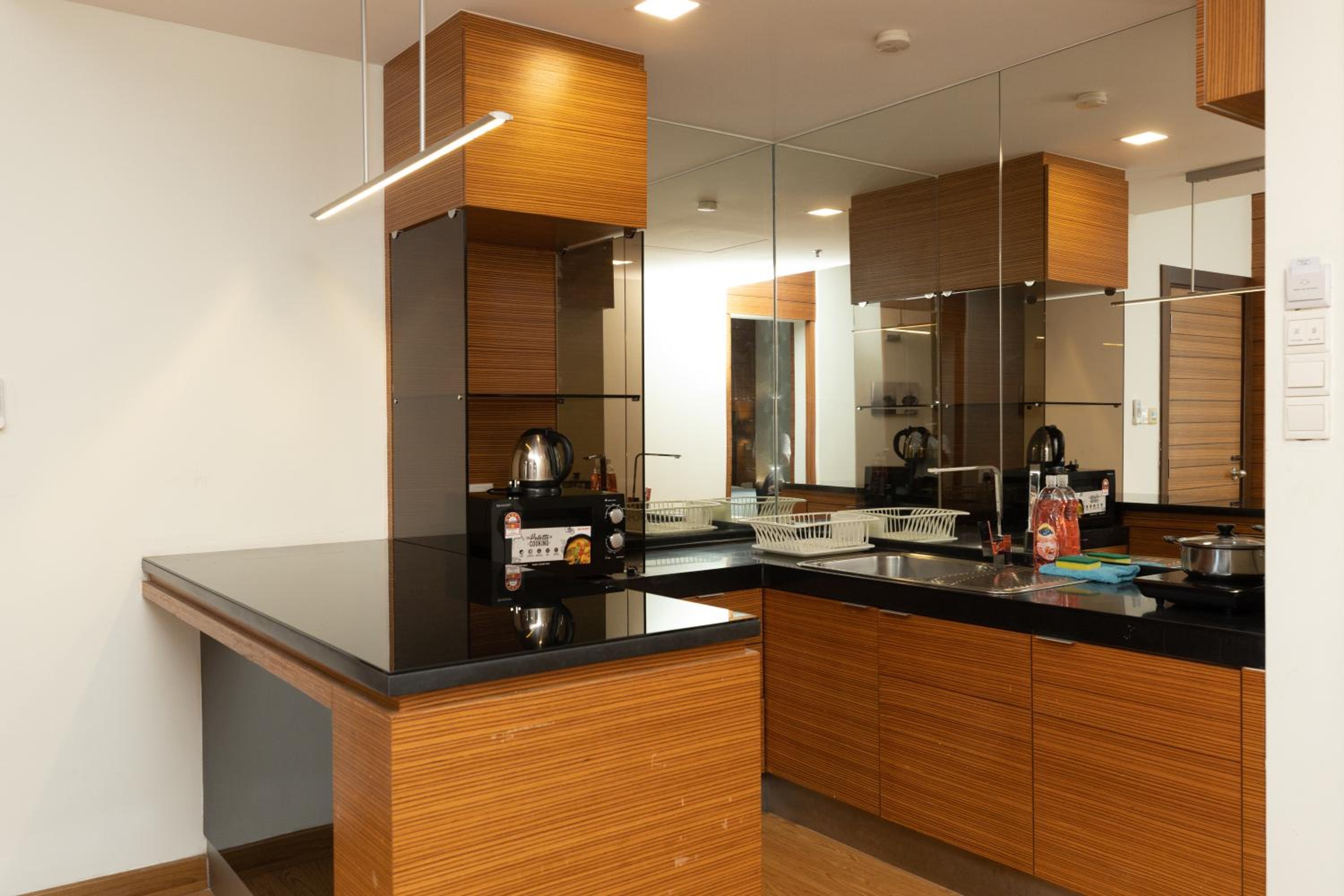 Dua Sentral Residence near KL Sentral by COBNB