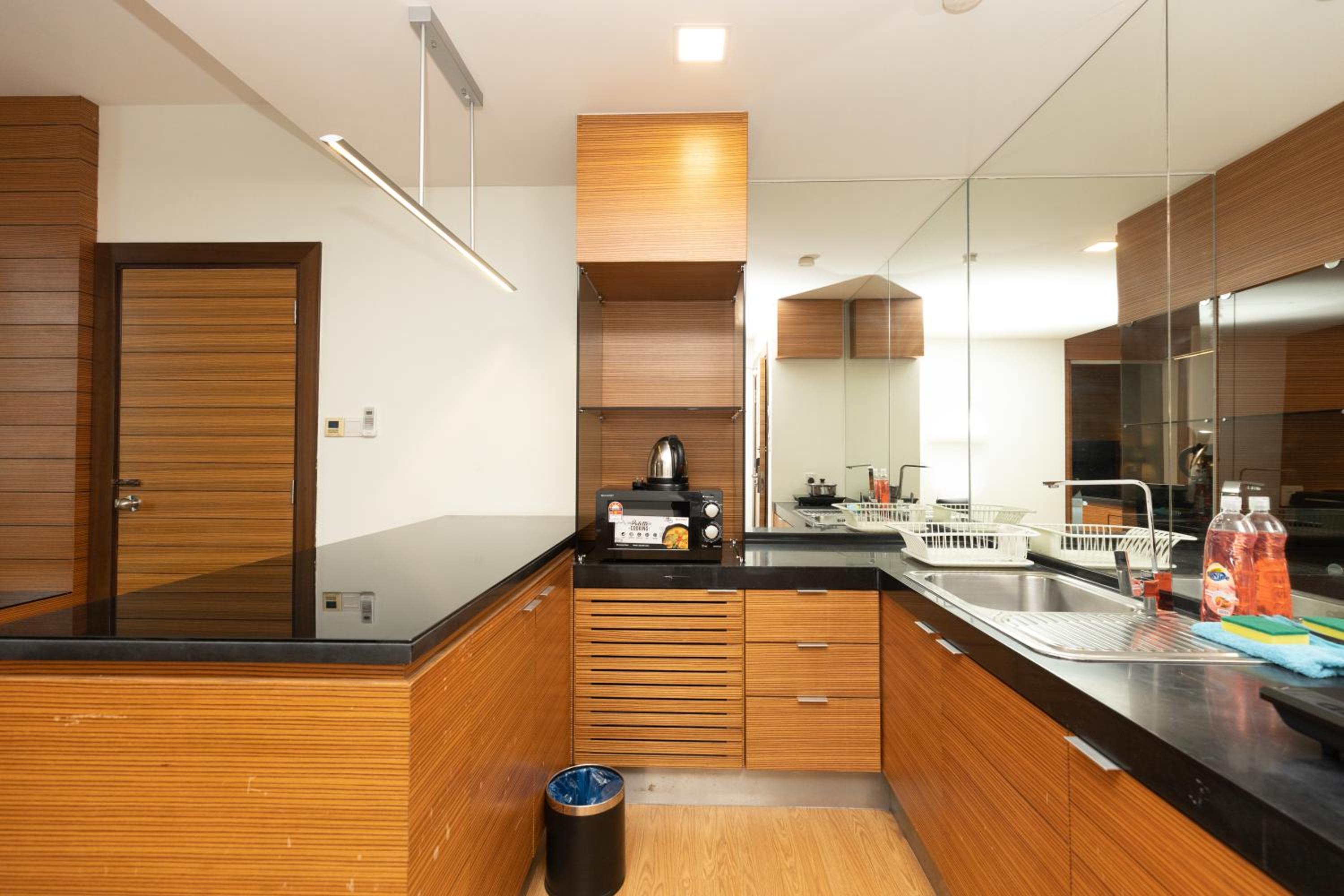 Dua Sentral Residence near KL Sentral by COBNB