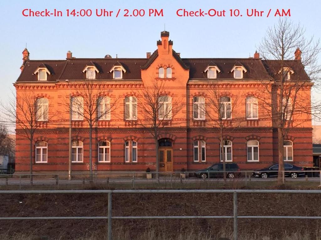 Monteur-Zimmer Dresden, Bad-Miniküche, 24-7 Self Check In