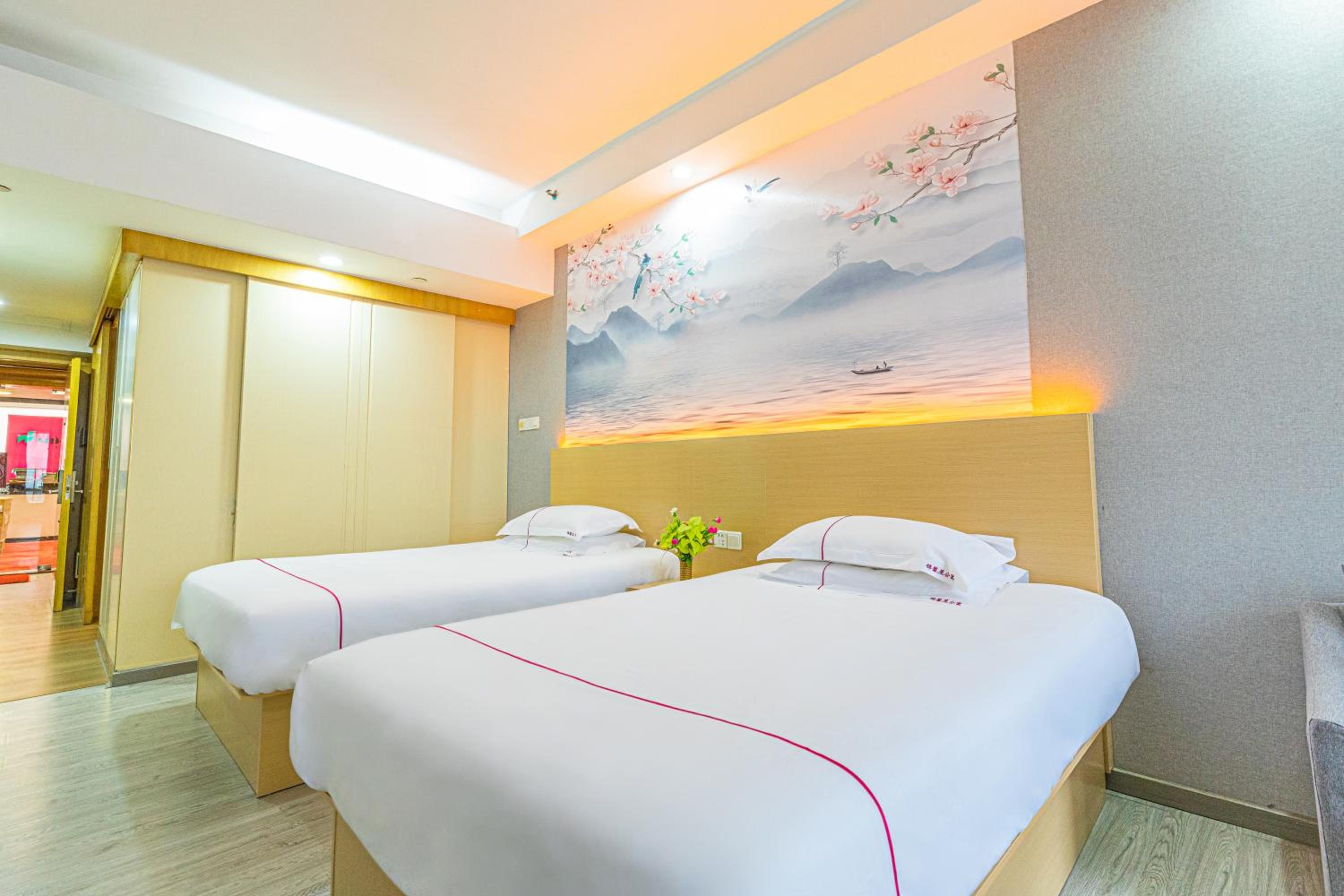 Orange International Hotel Guangzhou Zhujiang New Town Branch