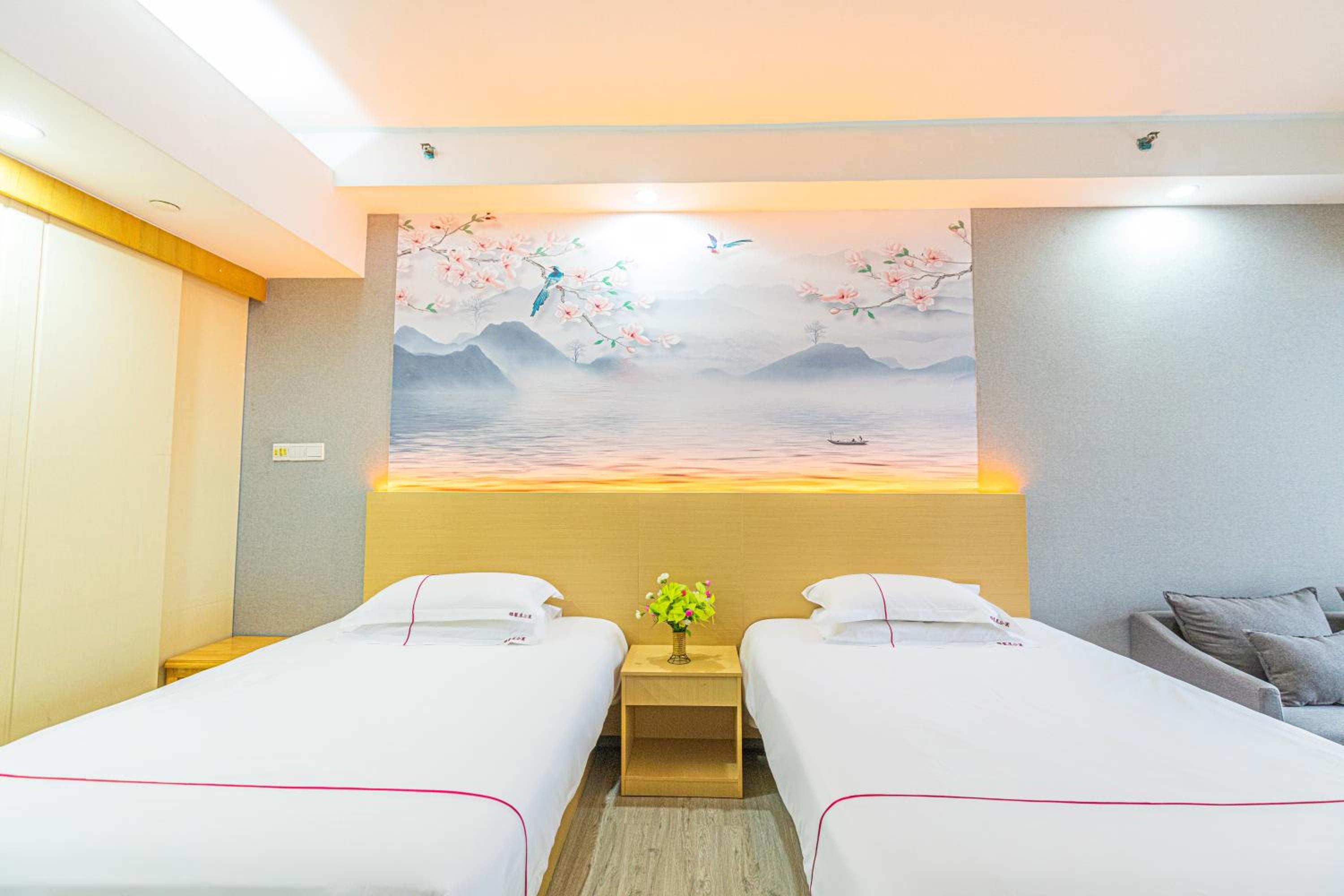 Orange International Hotel Guangzhou Zhujiang New Town Branch