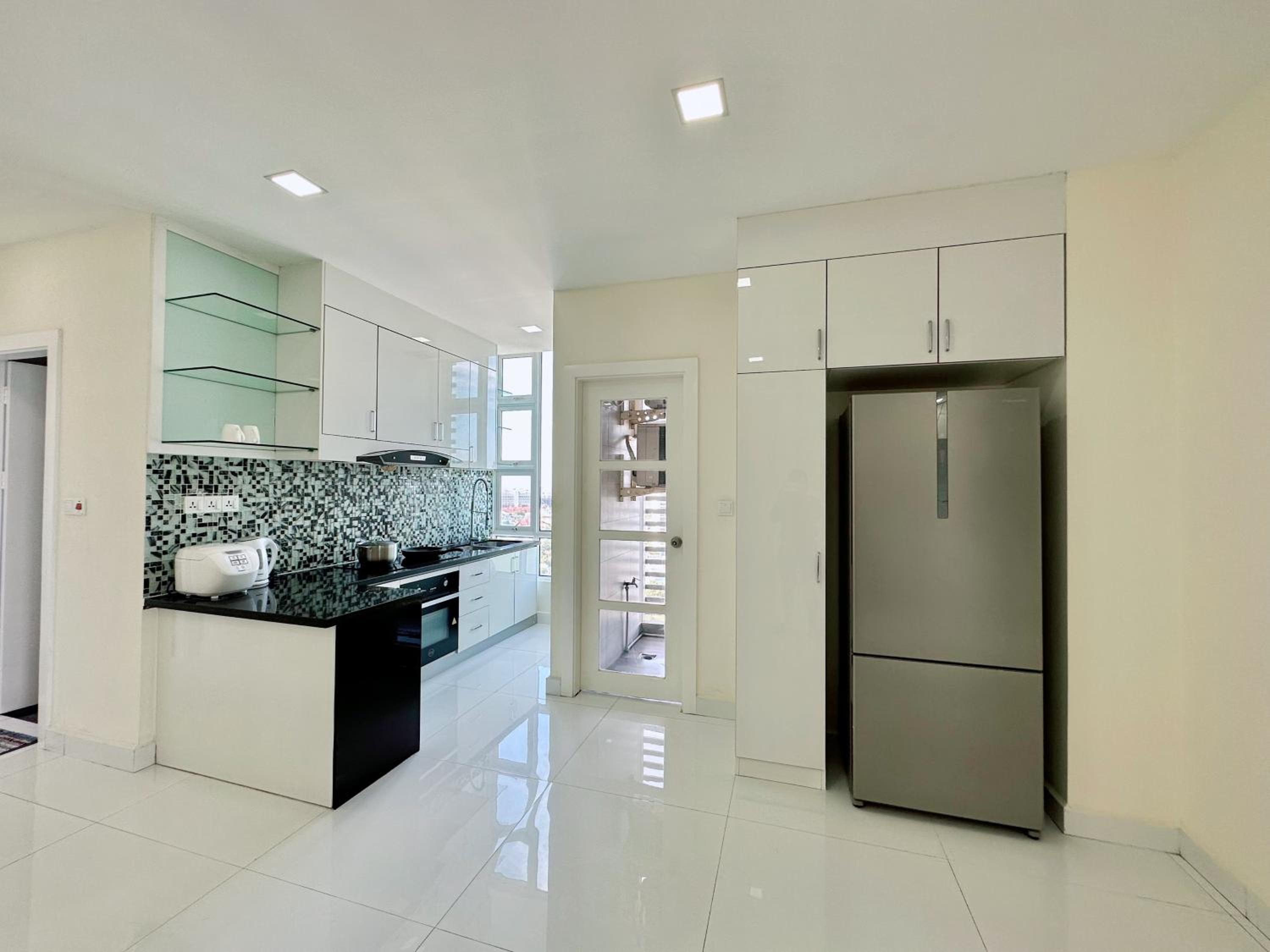 Infinity 28 Hotel and Residence