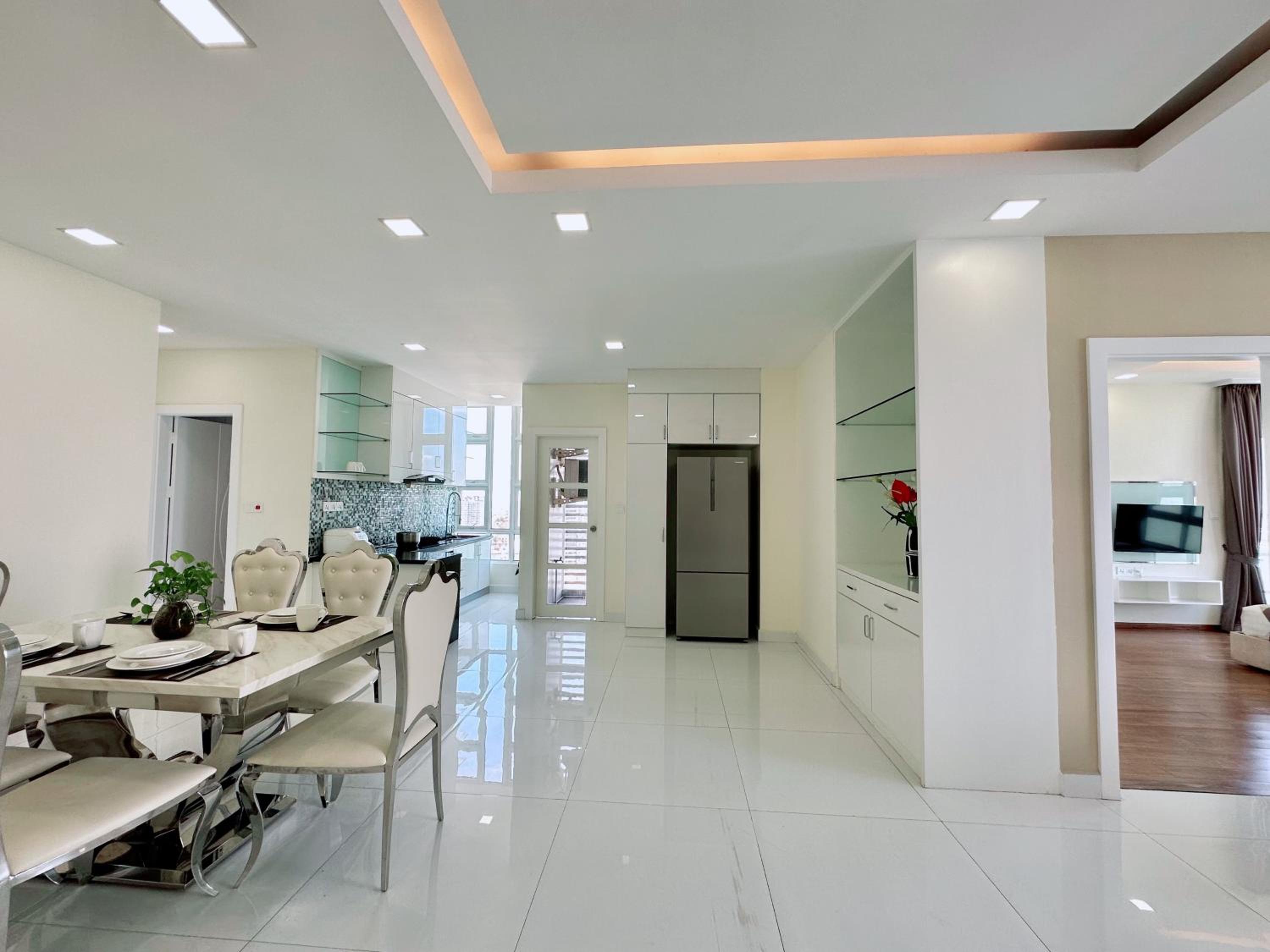 Infinity 28 Hotel and Residence