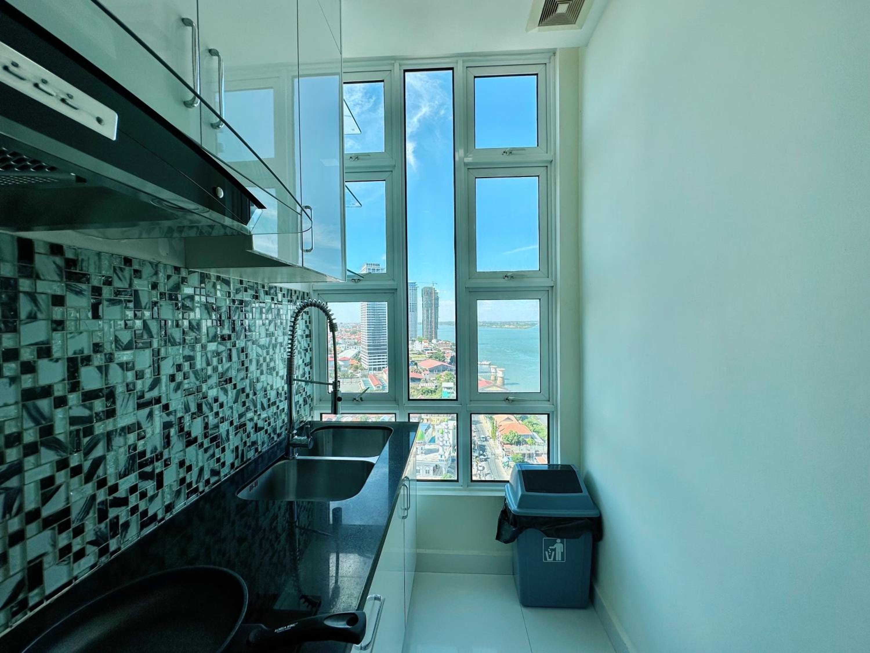 Infinity 28 Hotel and Residence