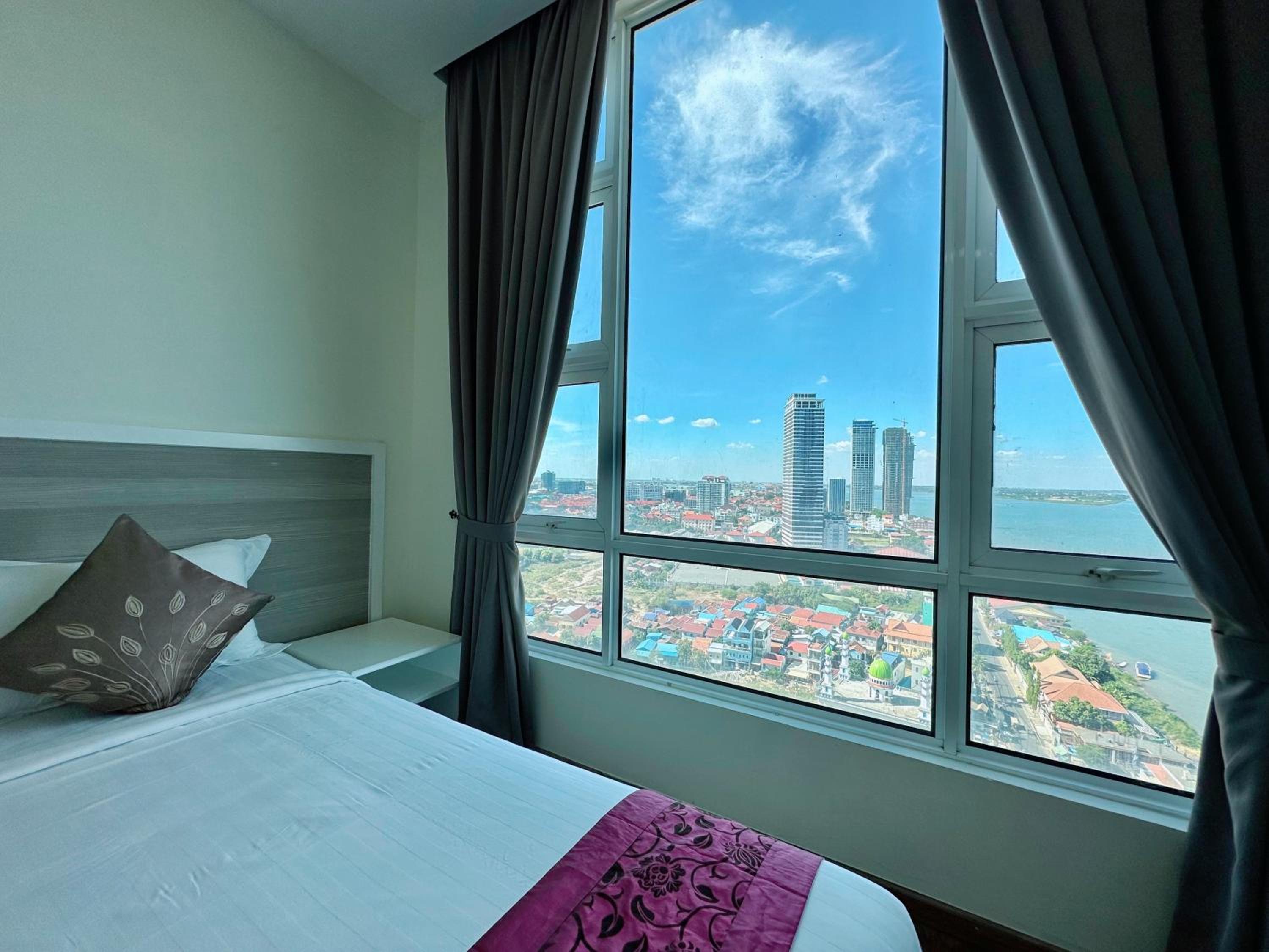 Infinity 28 Hotel and Residence
