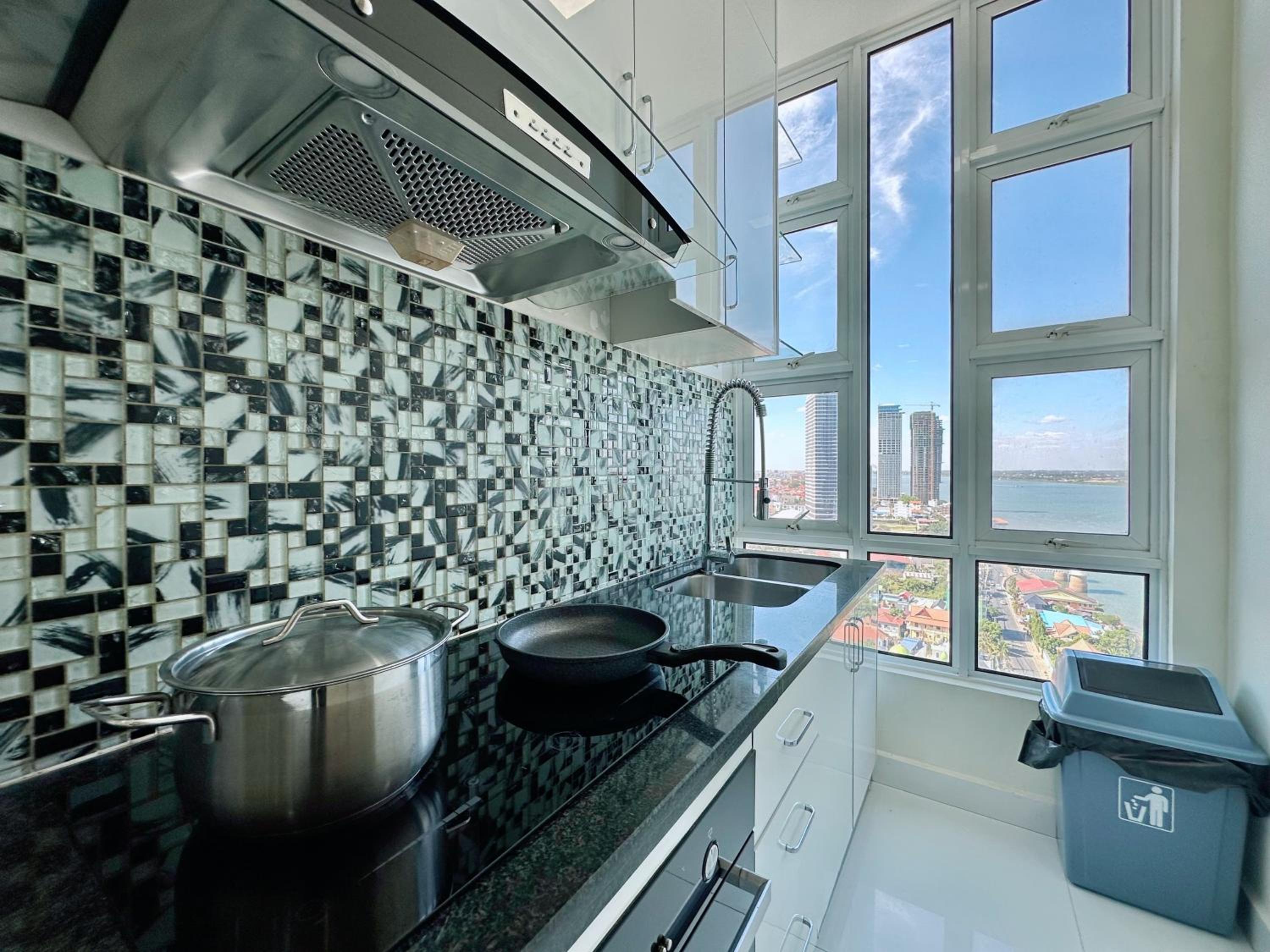 Infinity 28 Hotel and Residence