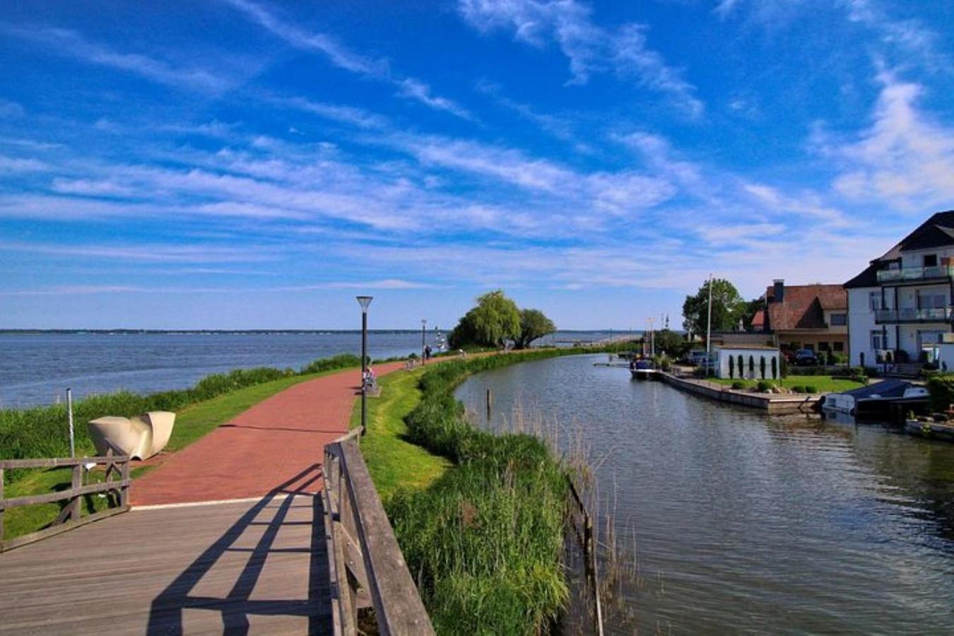 Cosy house with workplace, balcony and garden 30 min to Marienburg