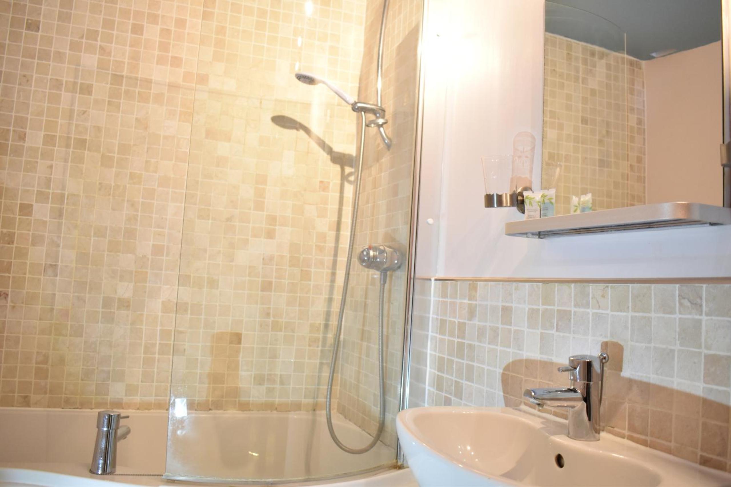 Cotswold Gardens Bed and Breakfast