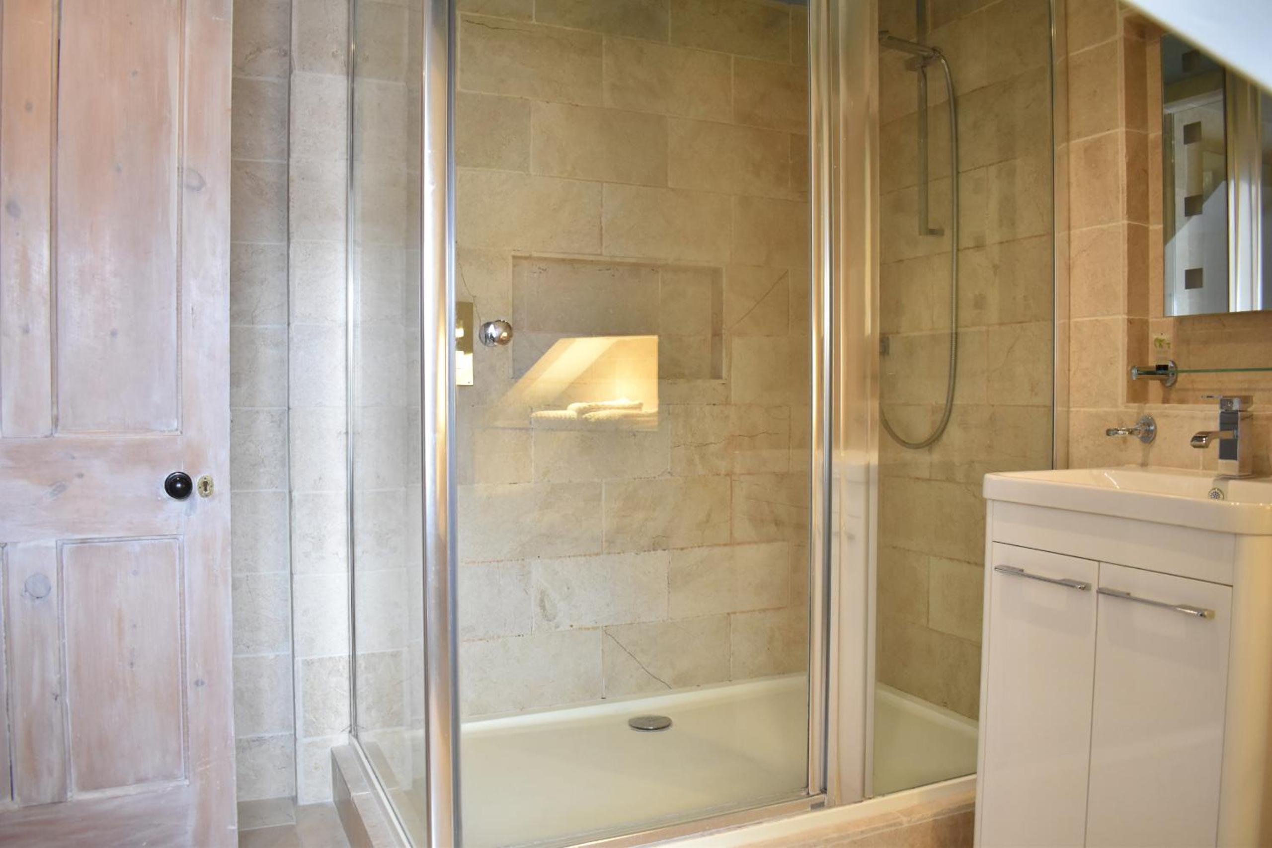 Cotswold Gardens Bed and Breakfast