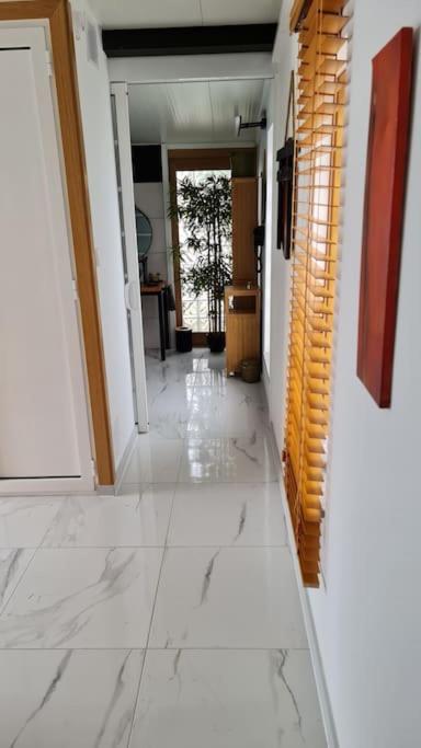 Villa piscine balnéothérapie et jacuzzi entièrement privée