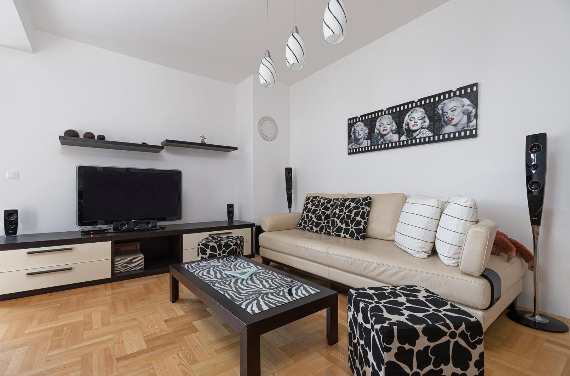 Nice Apartment Dana with Garden & Grill view 2