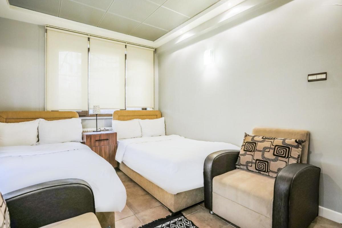 hotel room