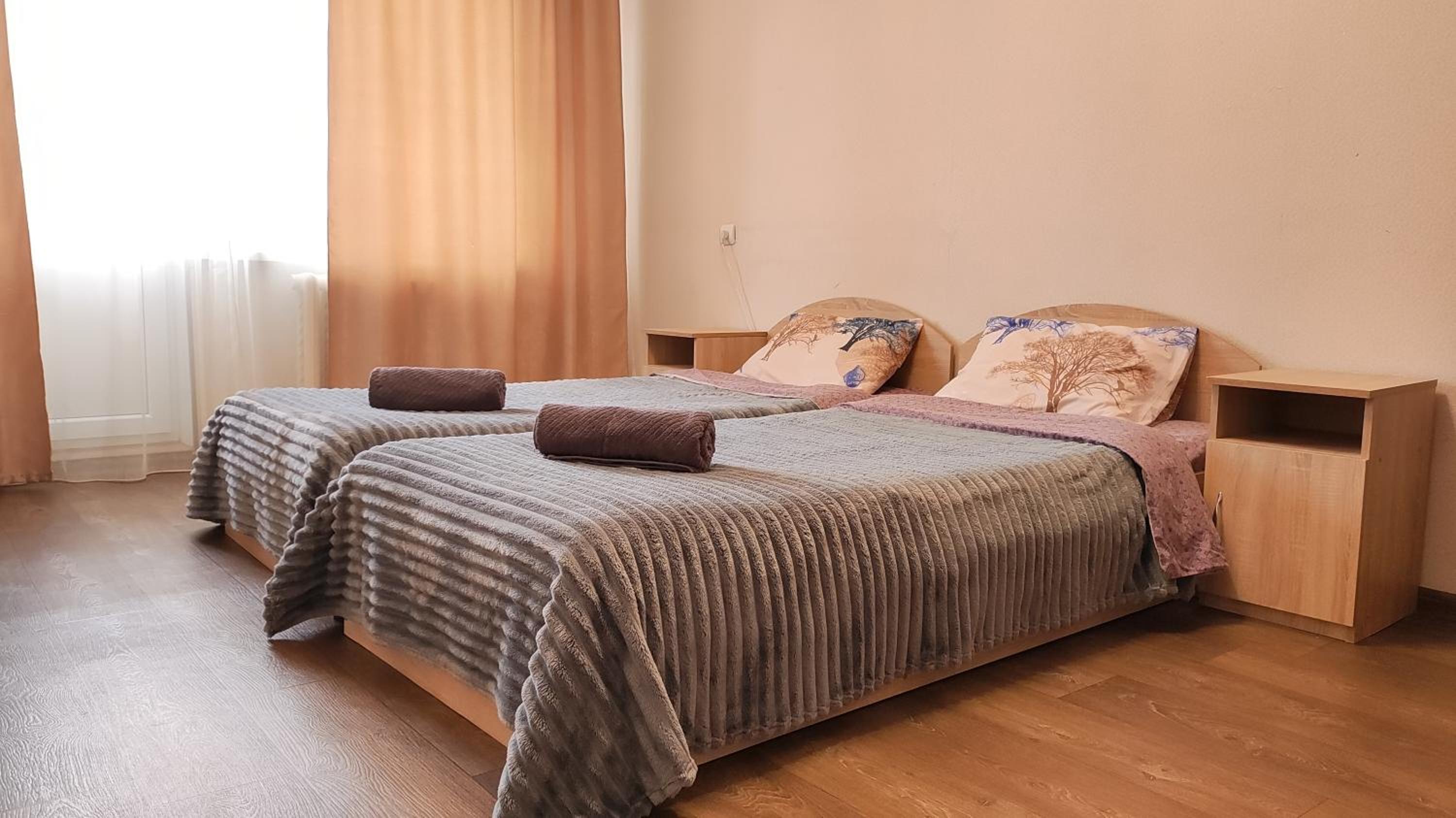Водопійна 19 CityRooms view 2