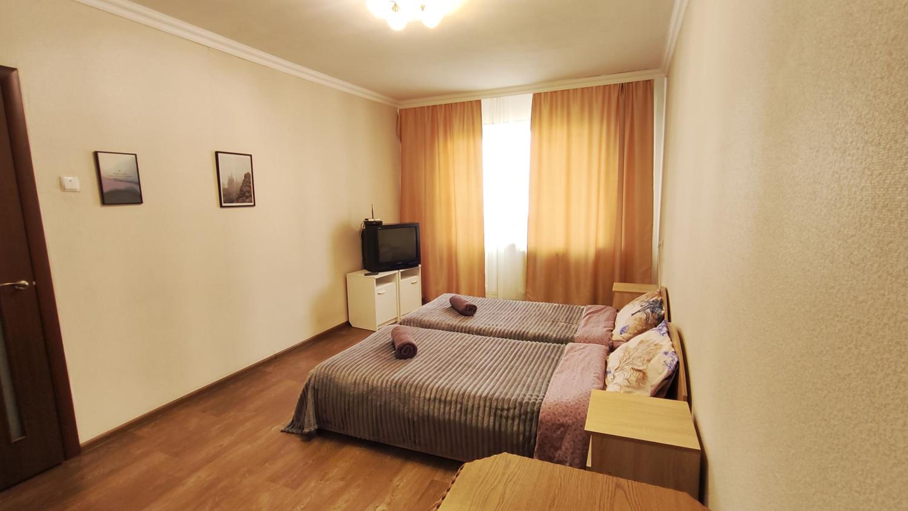 Водопійна 19 CityRooms view 4