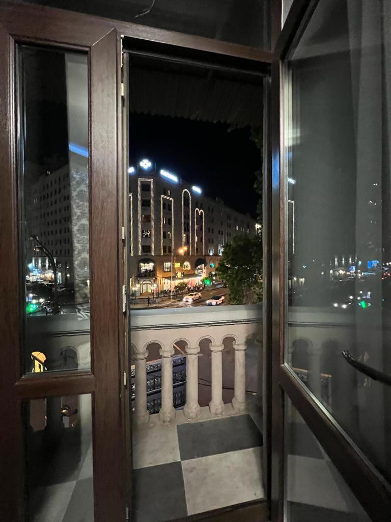 Amiryan street, 1 bedroom Modern apartment AM771