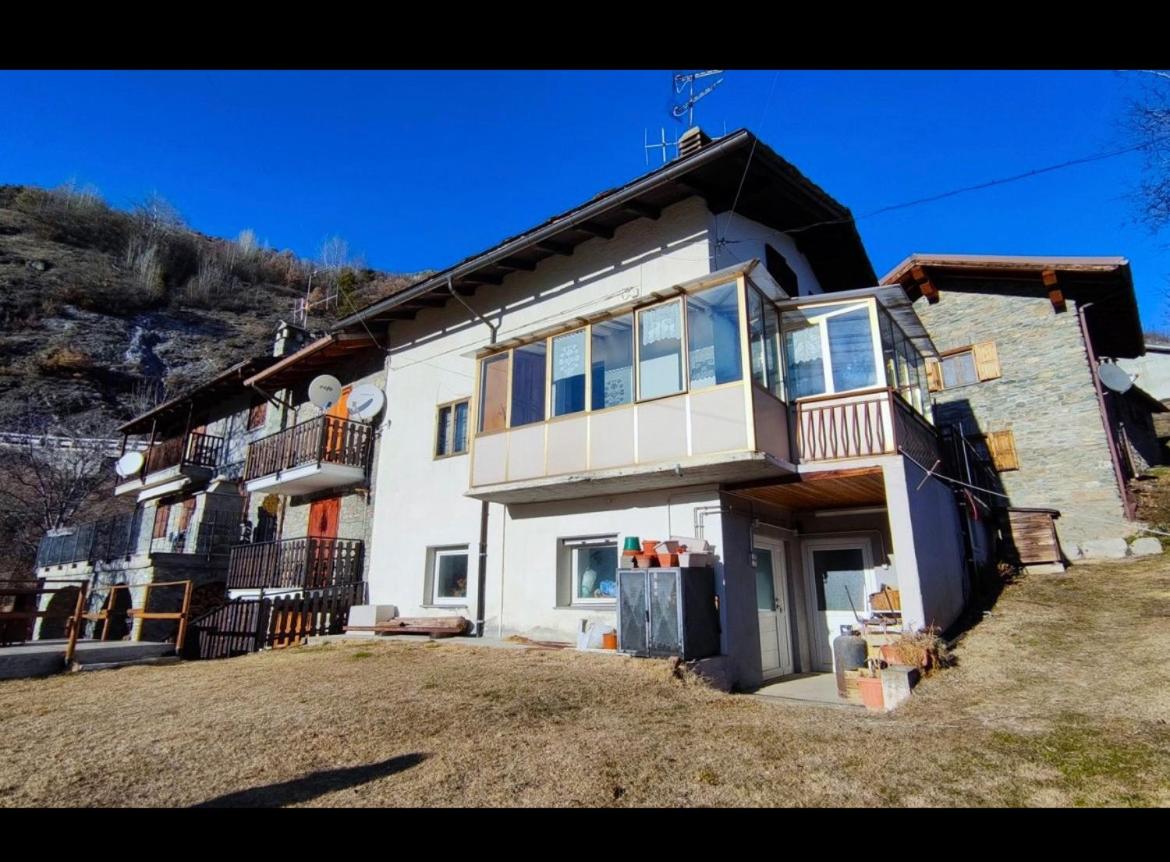 CASA MENFREY view 5