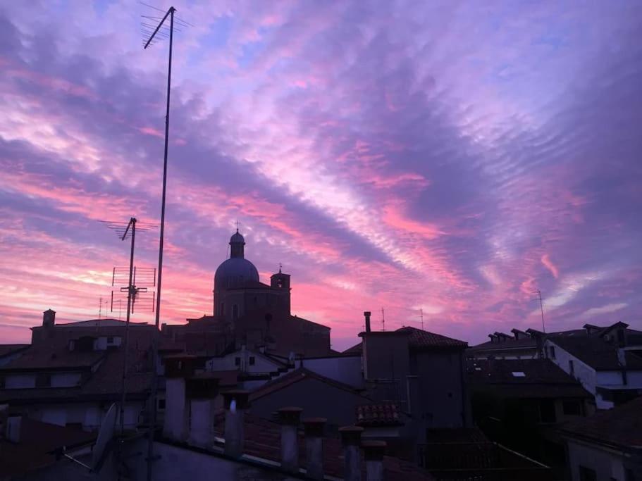 Romantic studio in the historical heart of Padova license loc 01457 view 4