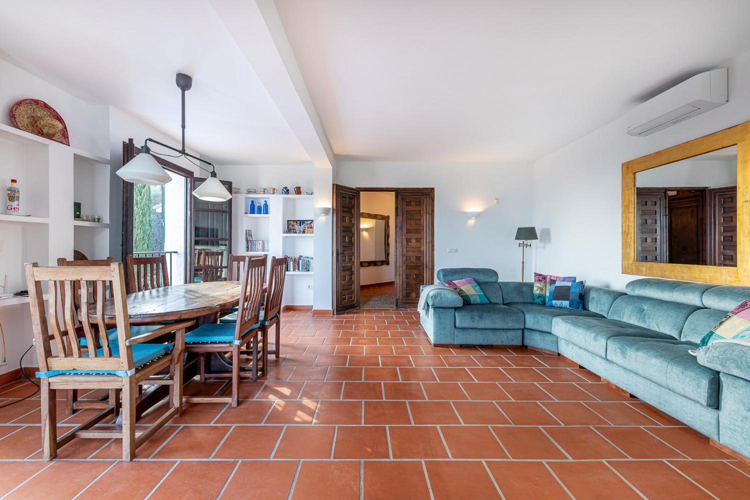 Spectacular views private villa Valtocado