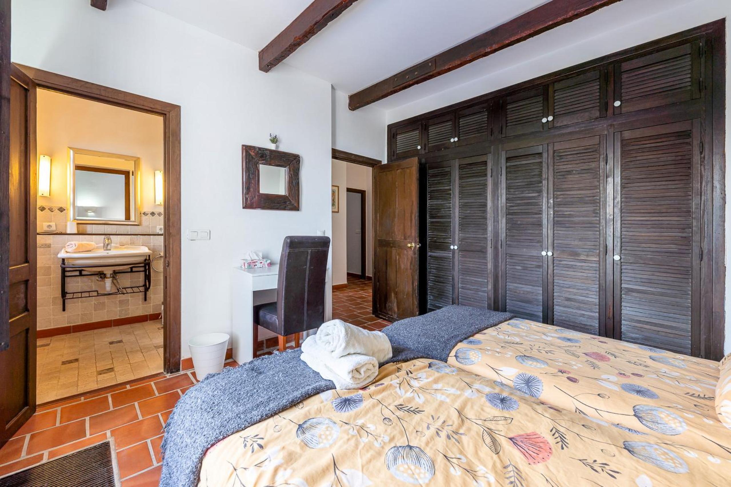 Spectacular views private villa Valtocado
