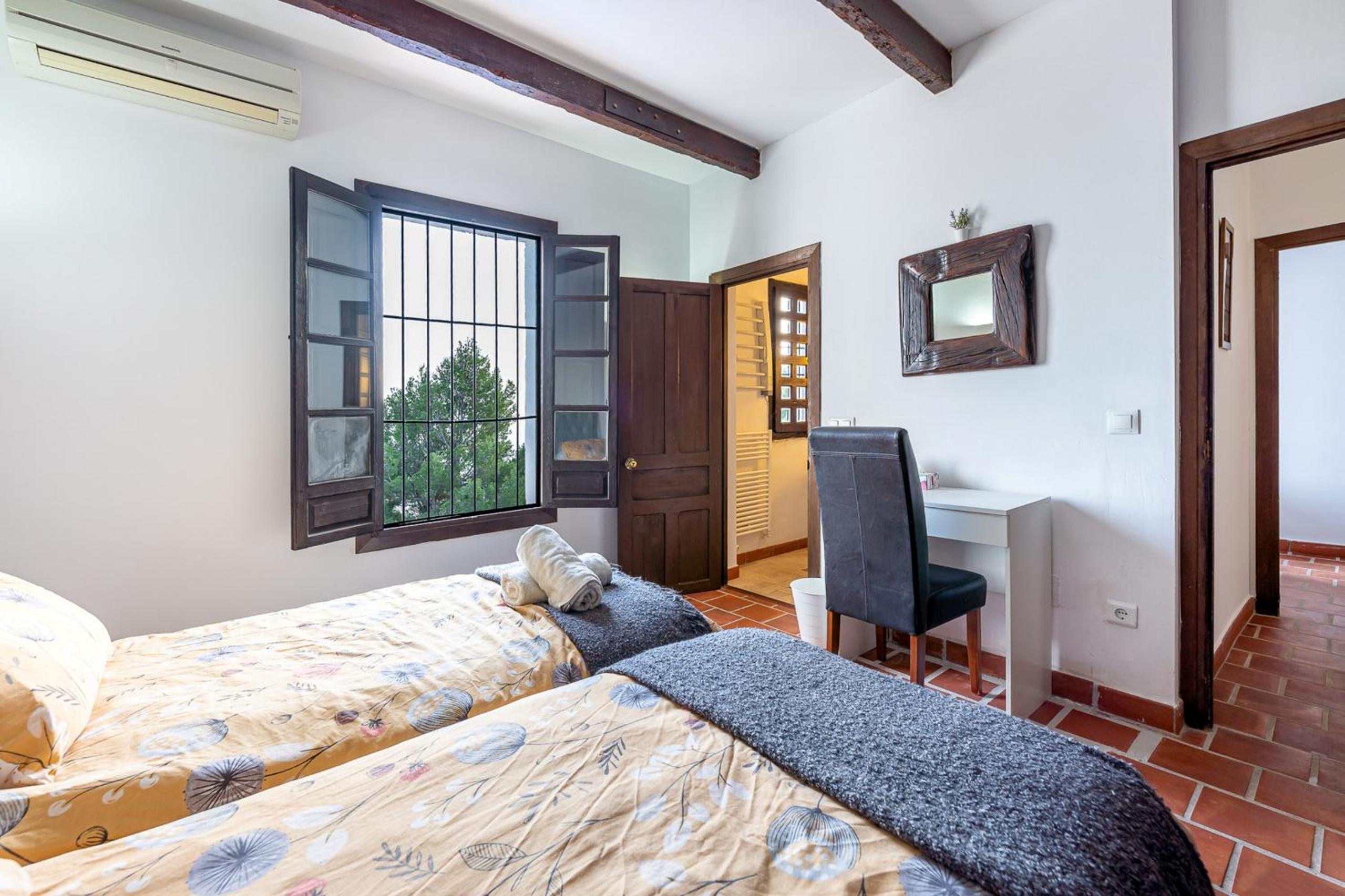 Spectacular views private villa Valtocado