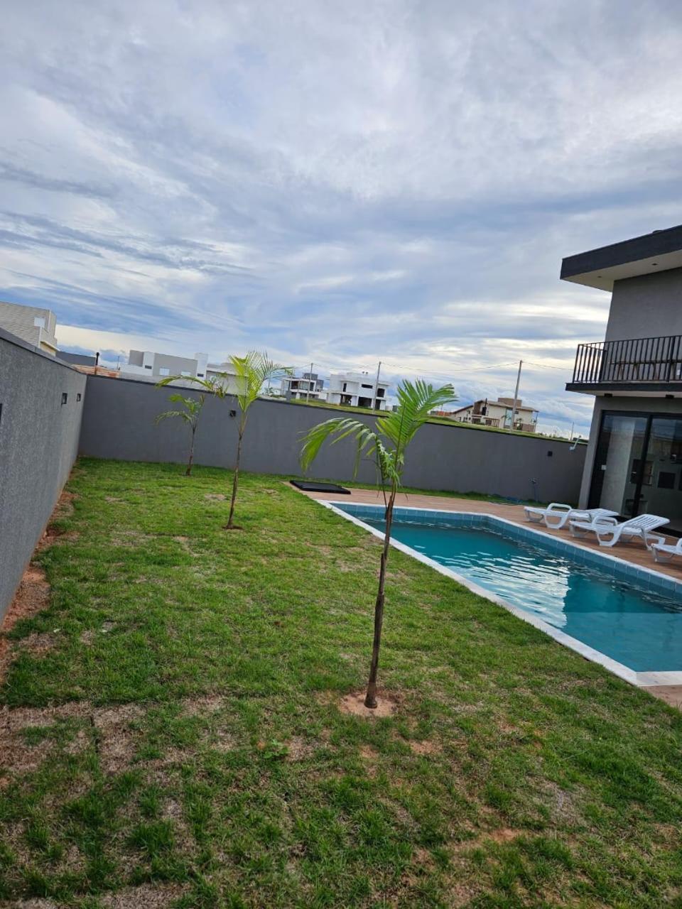 Casa de Campo na Represa de Paranapanema Riviera de Sta Cristina XIII