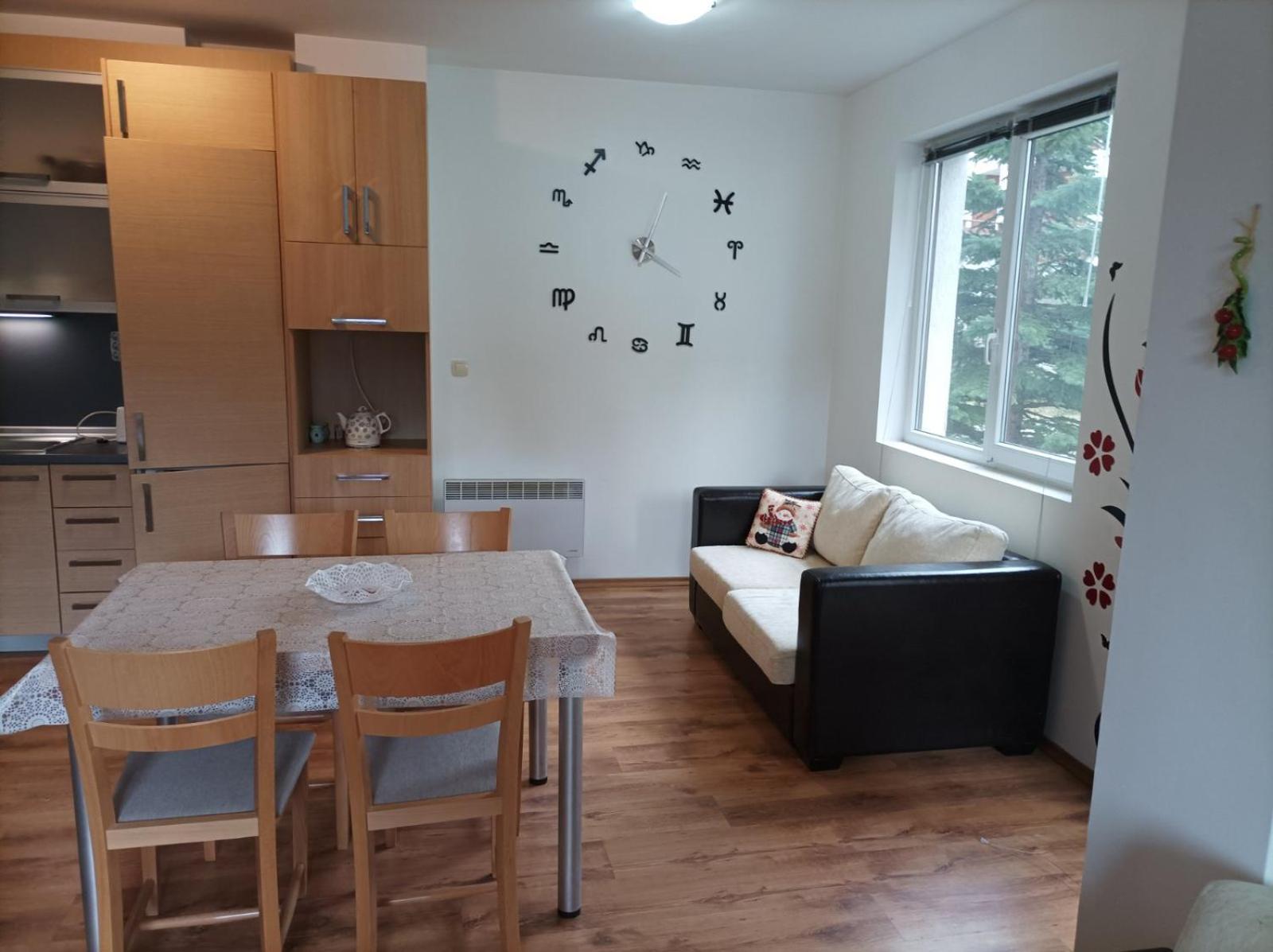 Apartment 2 Detelina Residence