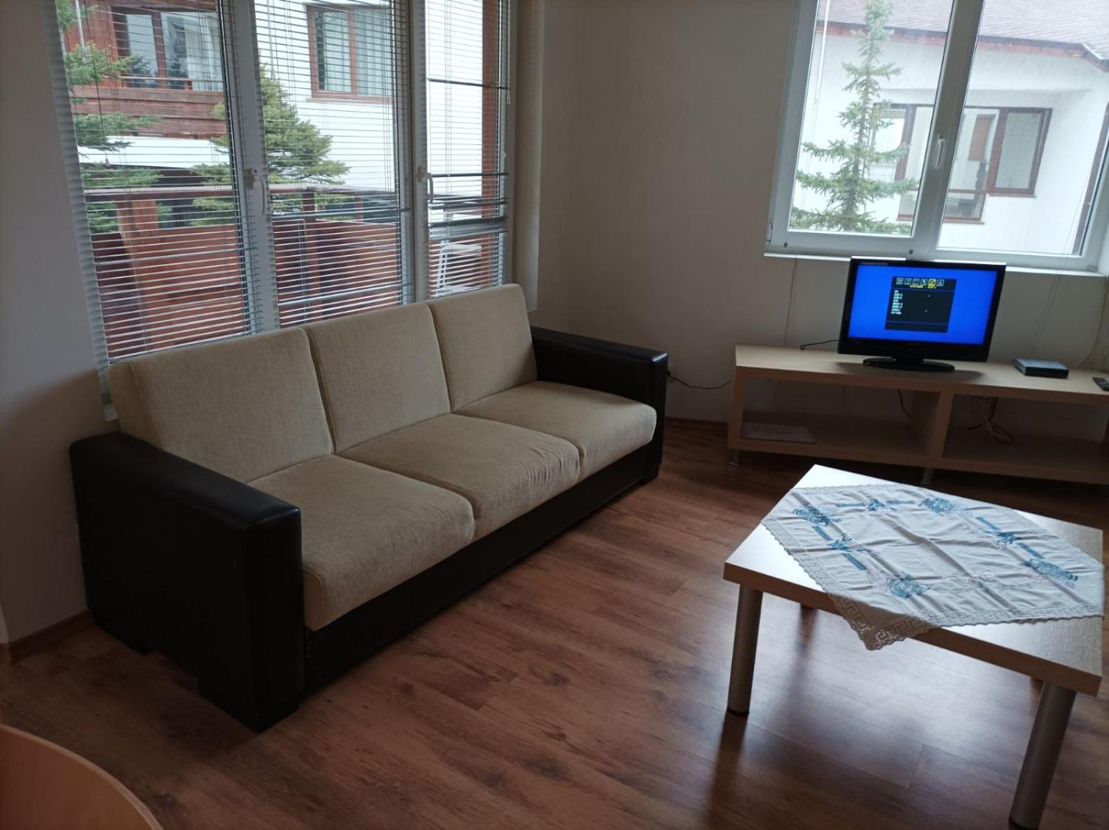 Apartment 2 Detelina Residence