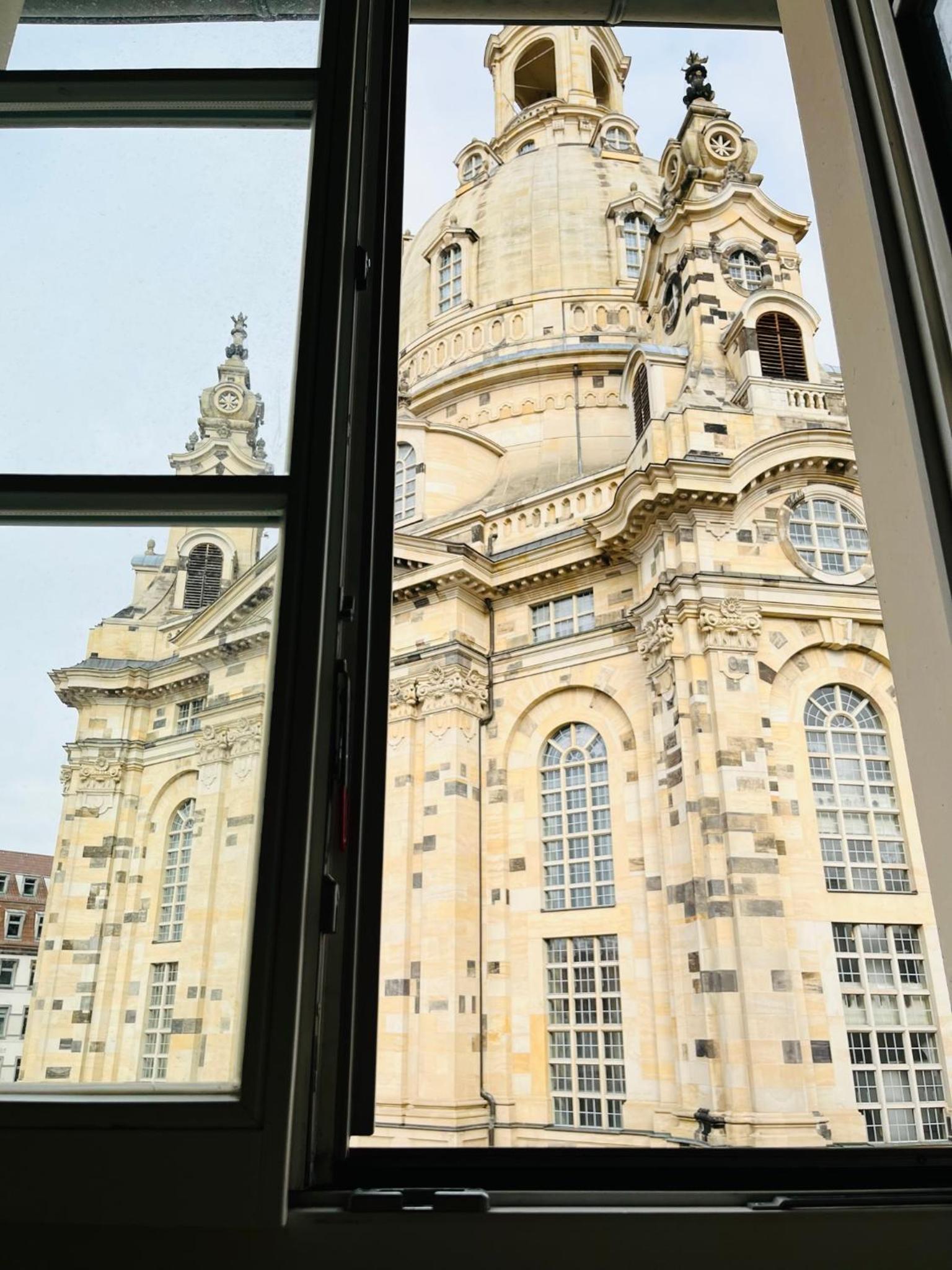 Modernes Apartment mit Blick zur Frauenkirche
