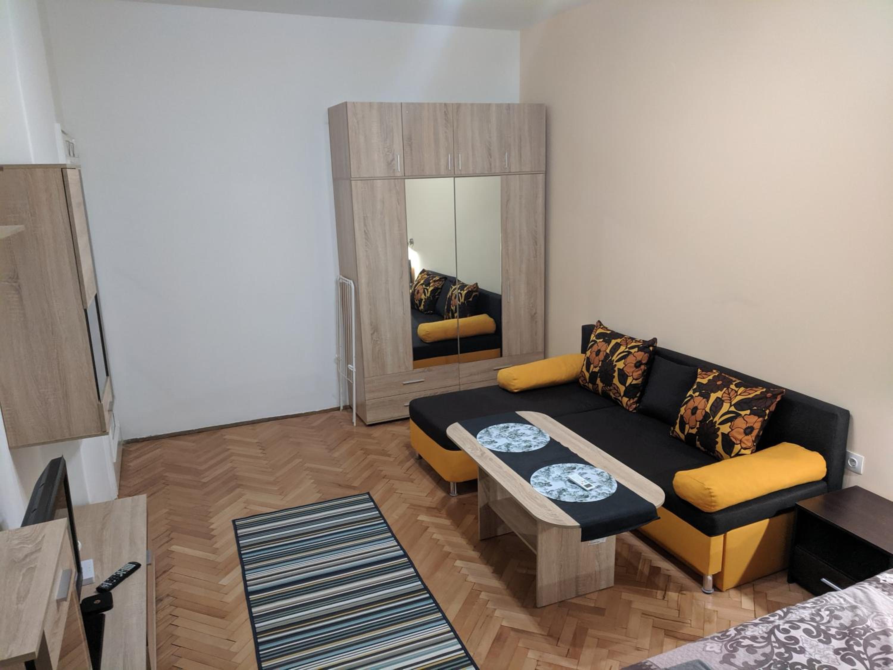 Convenient New Apartment Near Metro Station by Flat Mаnager