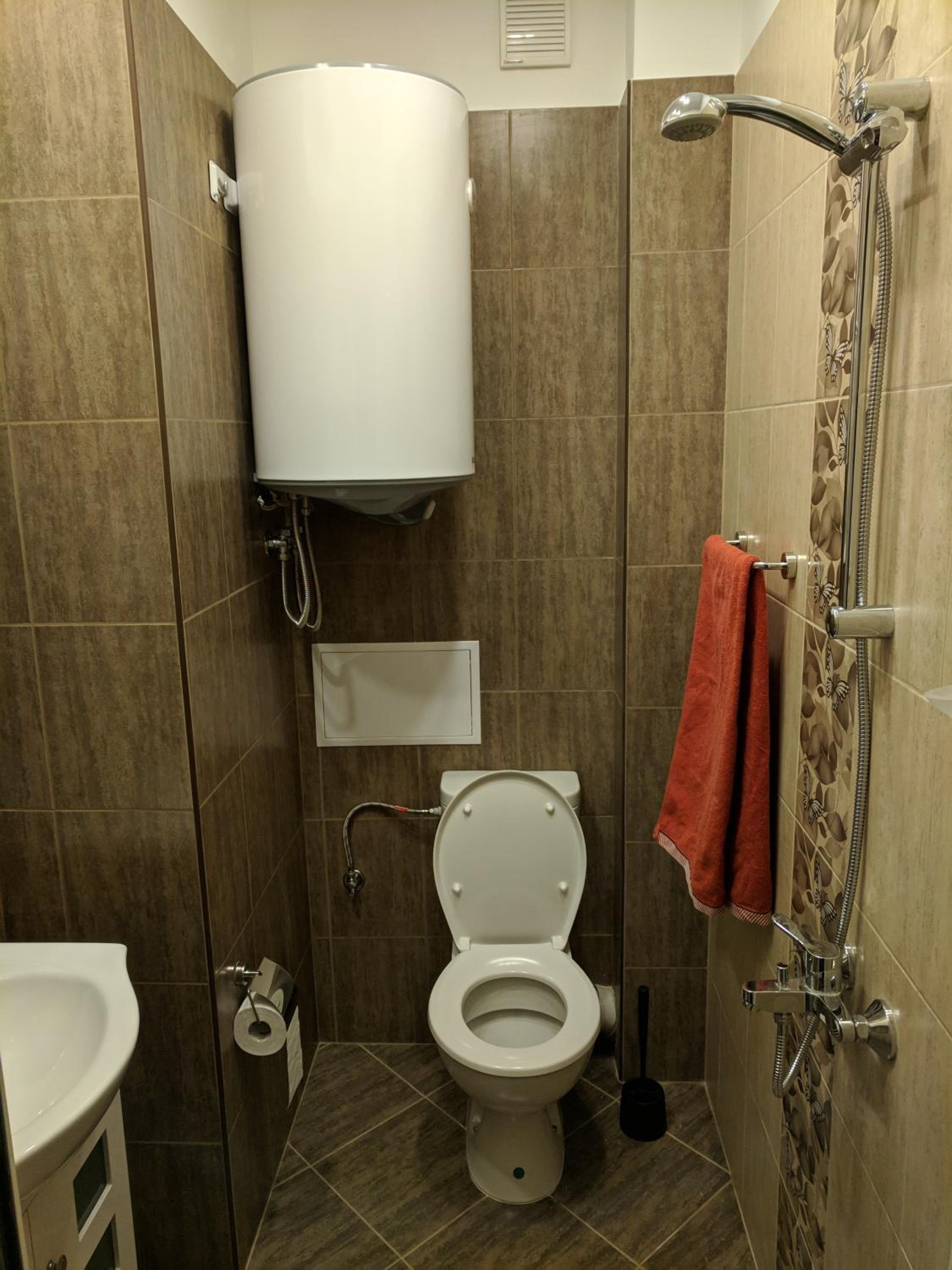 Convenient New Apartment Near Metro Station by Flat Mаnager