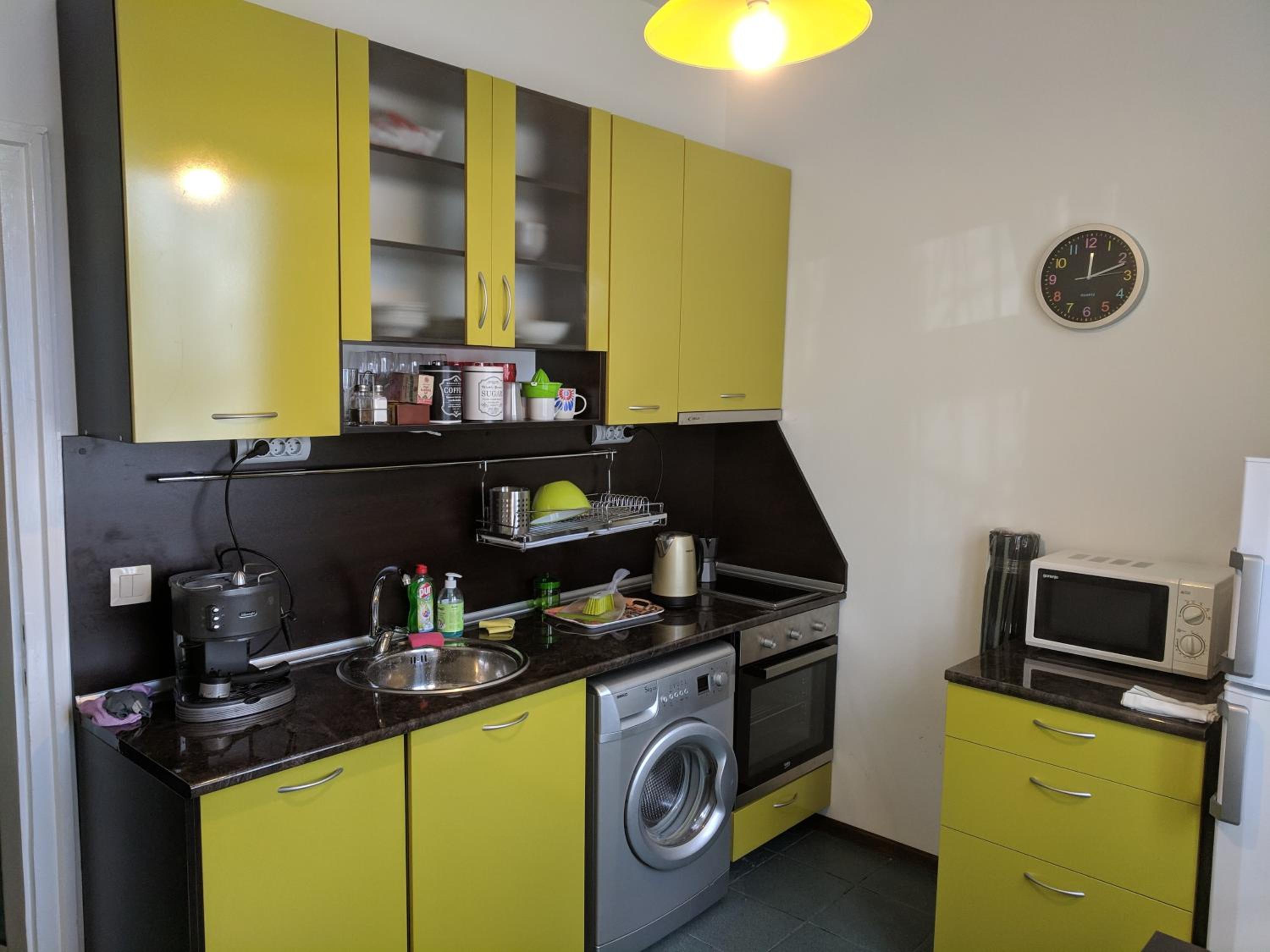 Convenient New Apartment Near Metro Station by Flat Mаnager