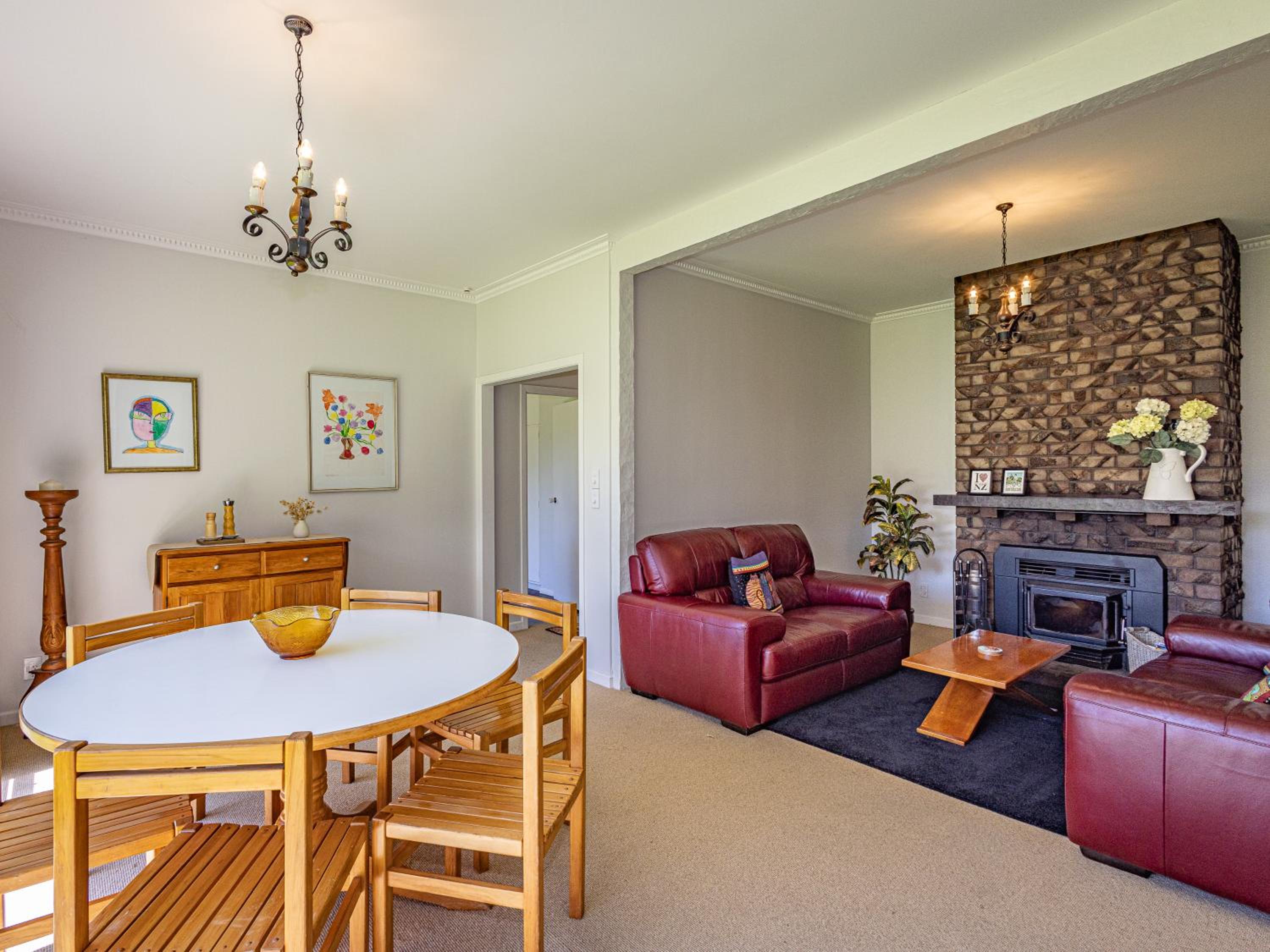 Grand Lodge - Ohakune Holiday Home view 5