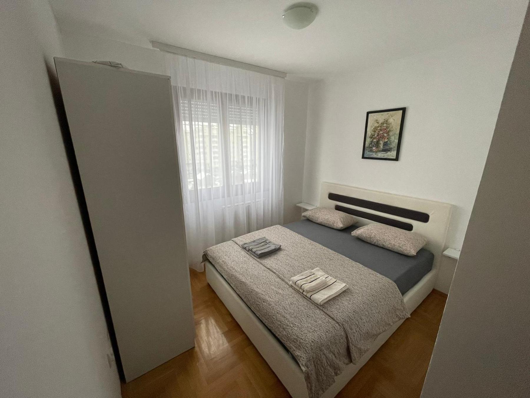 Apartman Lola
