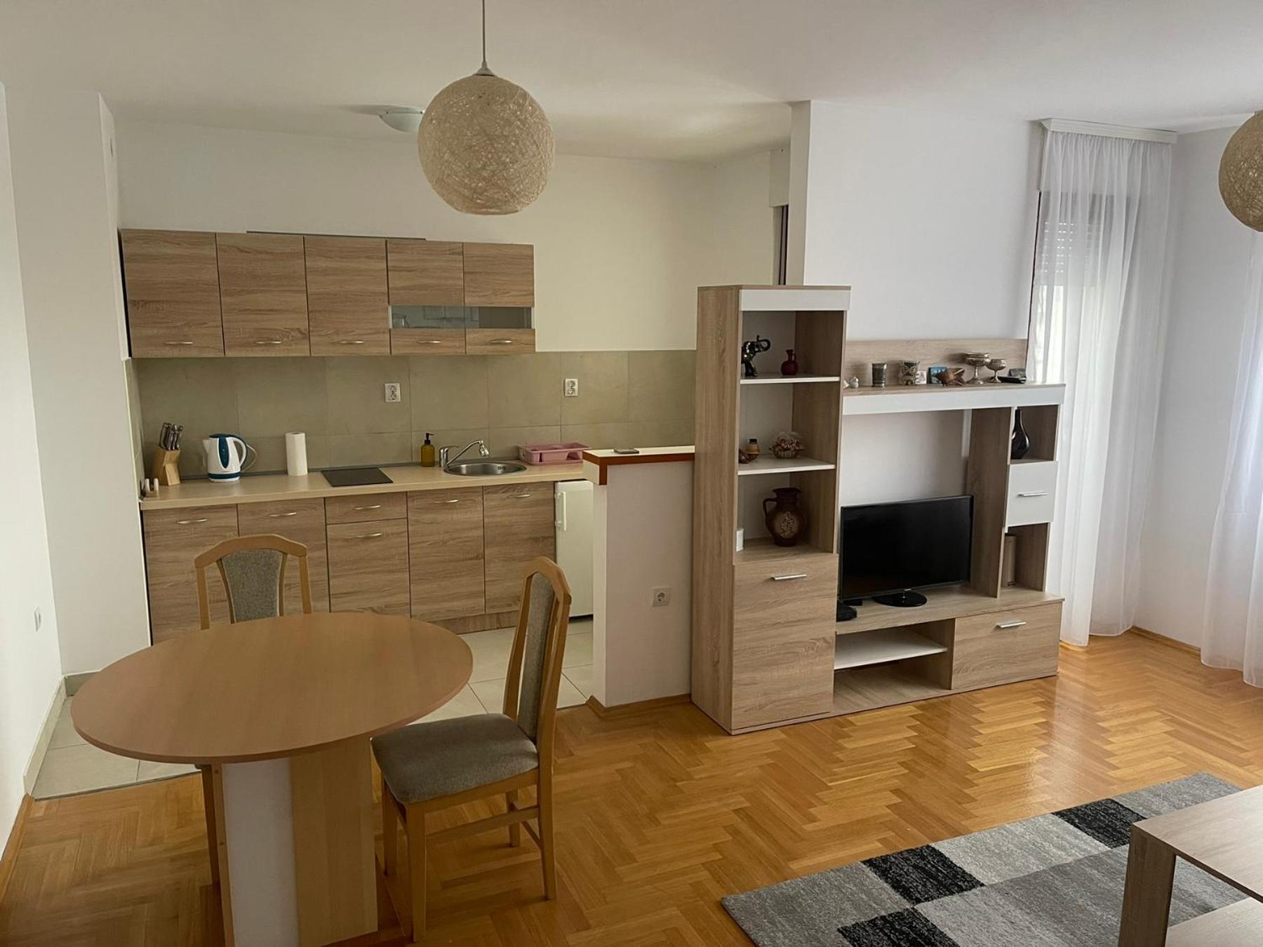 Apartman Lola