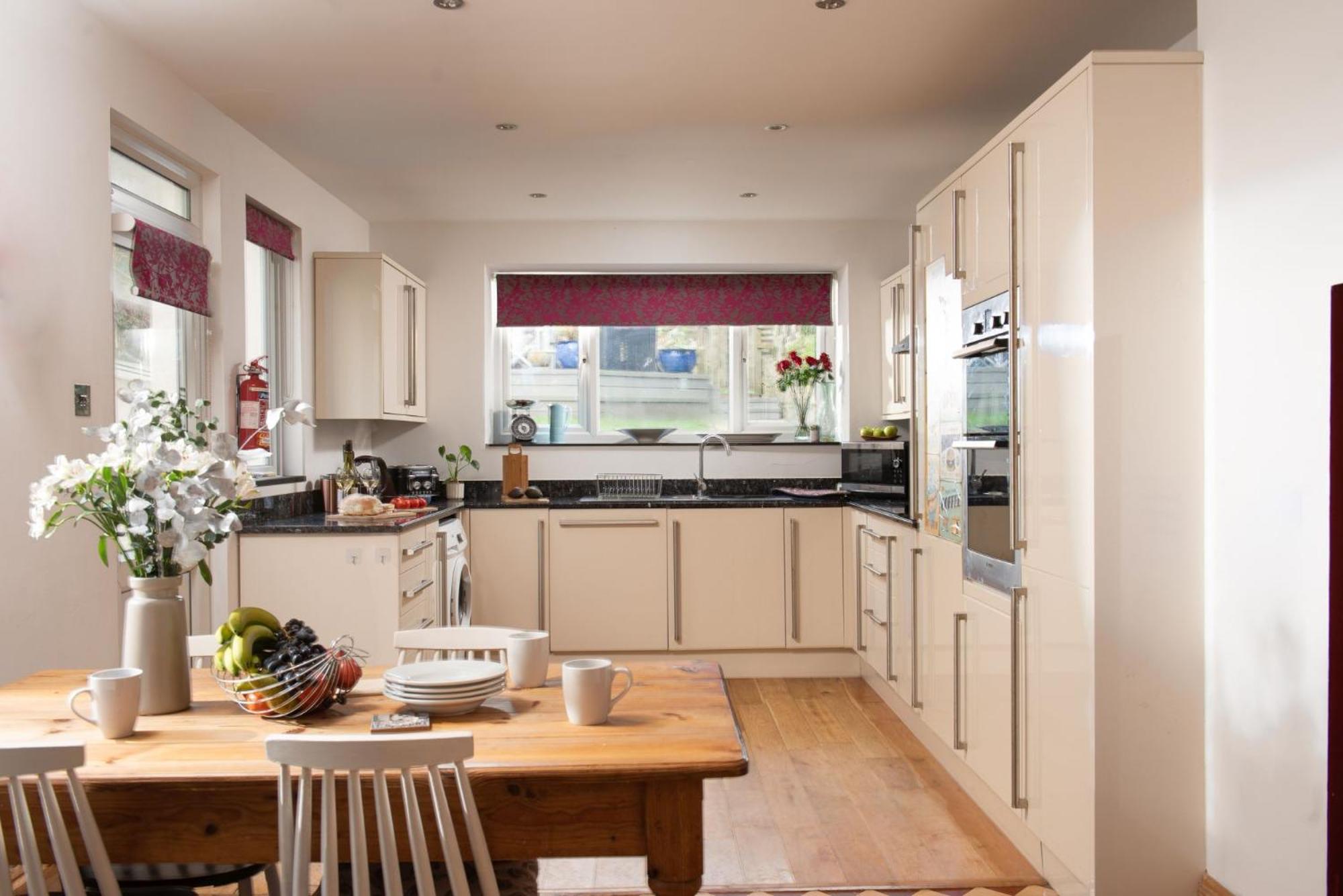 The Tall House, Newquay view 3