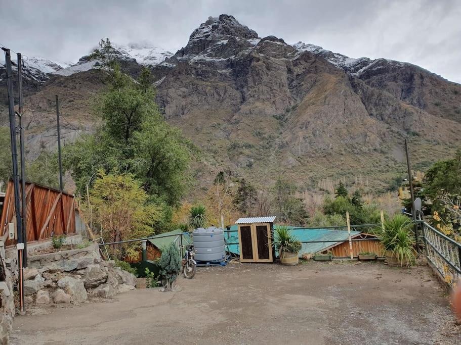 Cabaña 2 en rio blanco, los Andes.