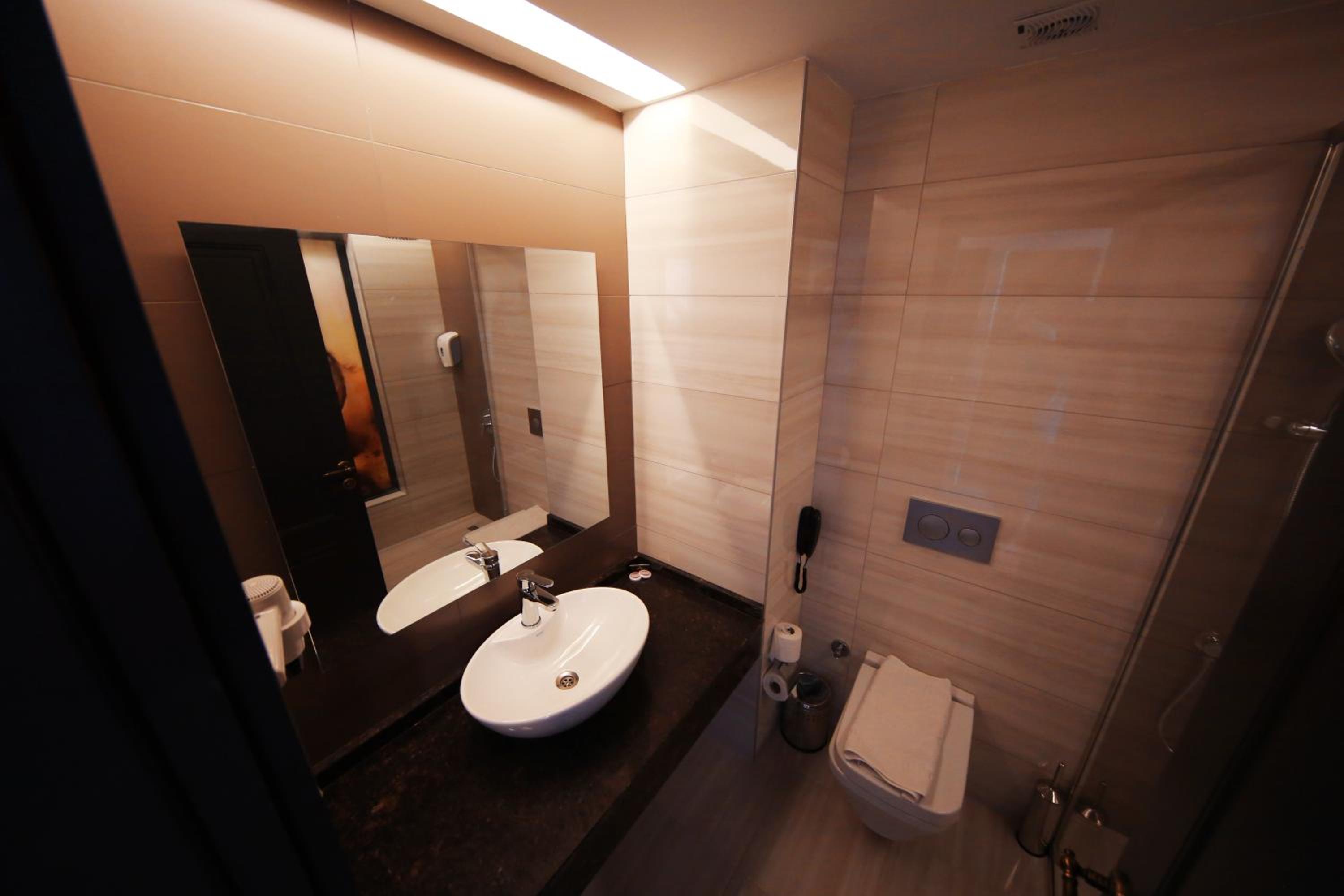 Sey Beach Hotel & Spa - Image 59