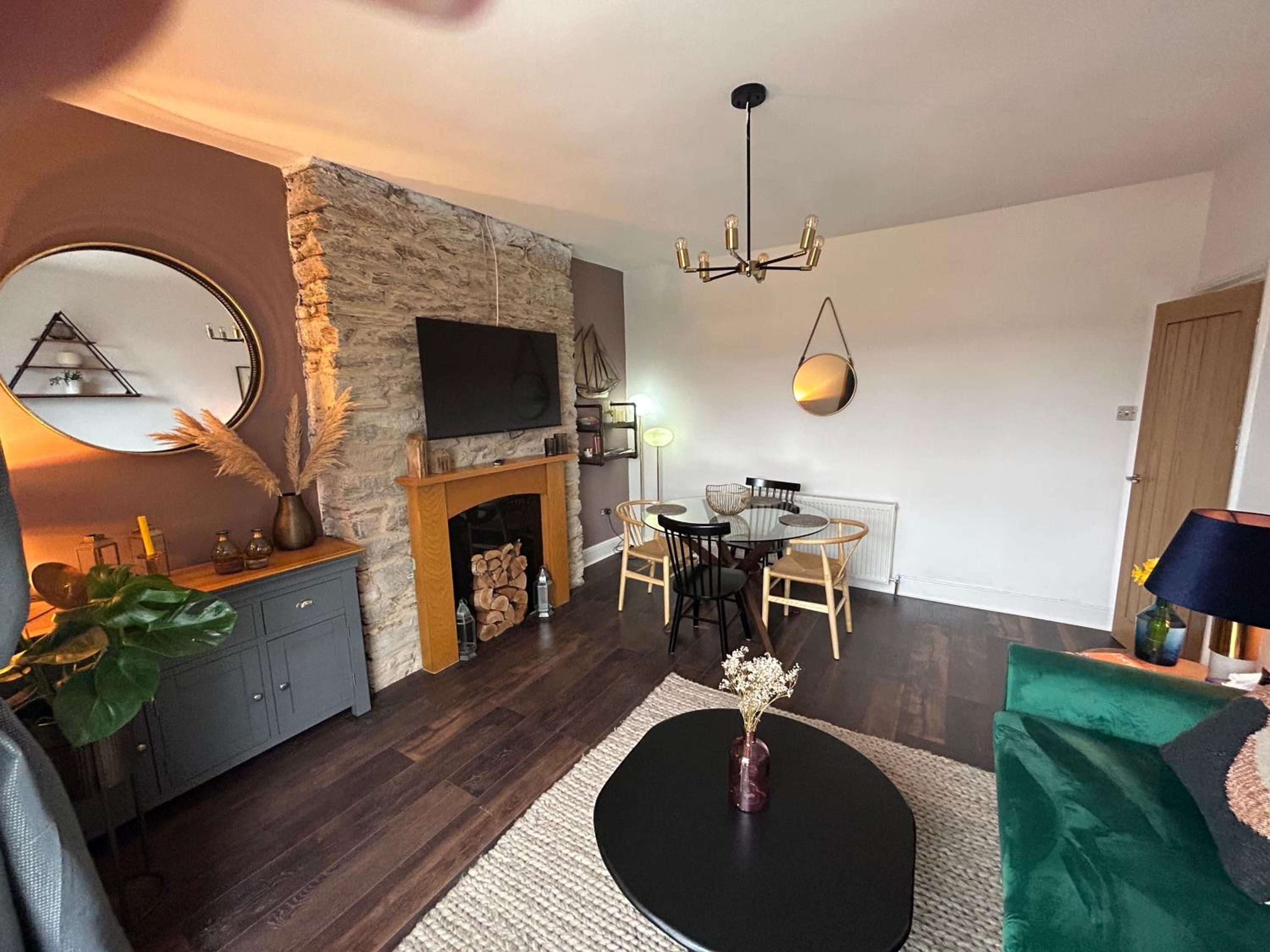 Central Falmouth Flat with Free Parking view 4