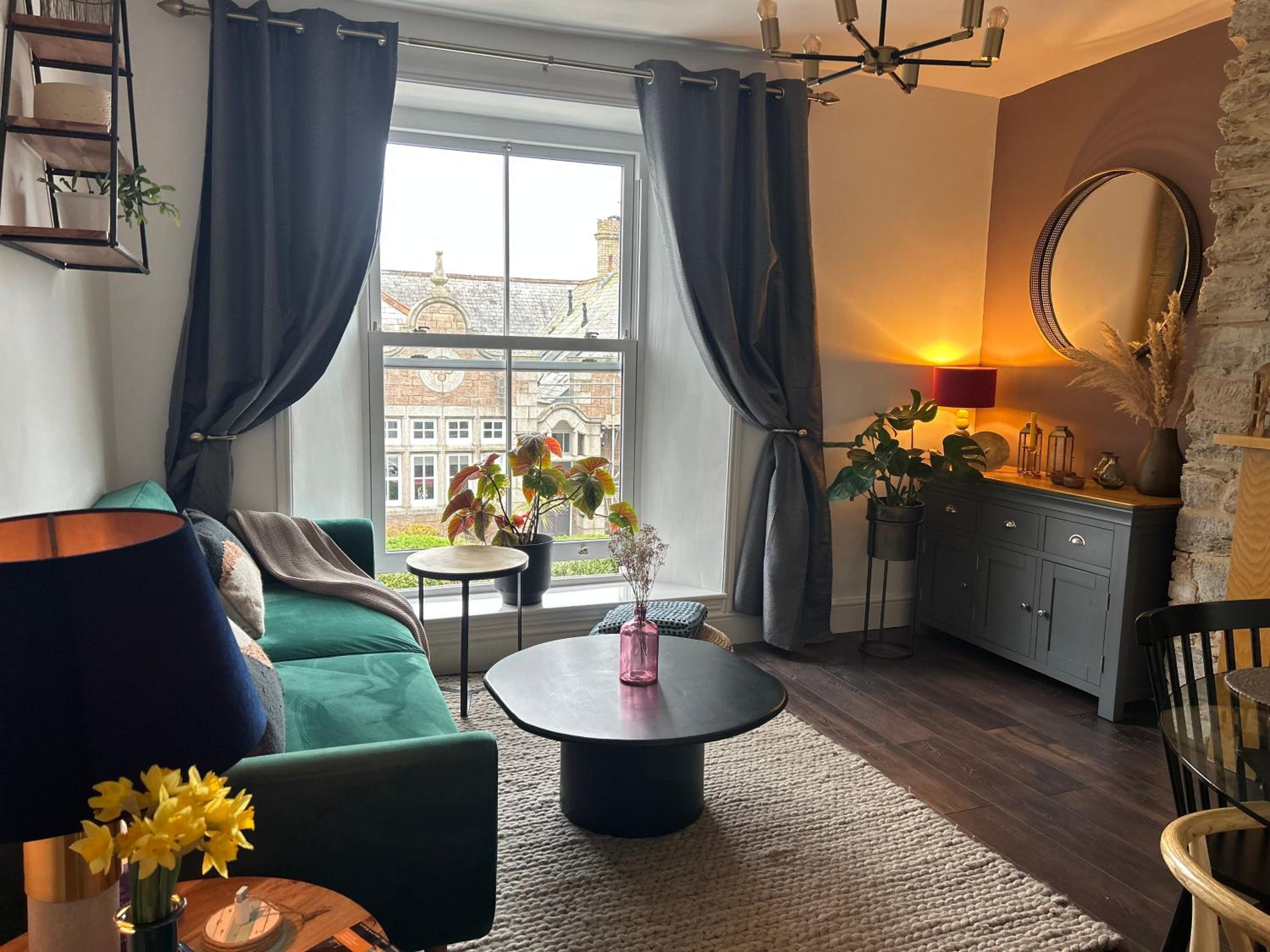 Central Falmouth Flat with Free Parking view 3