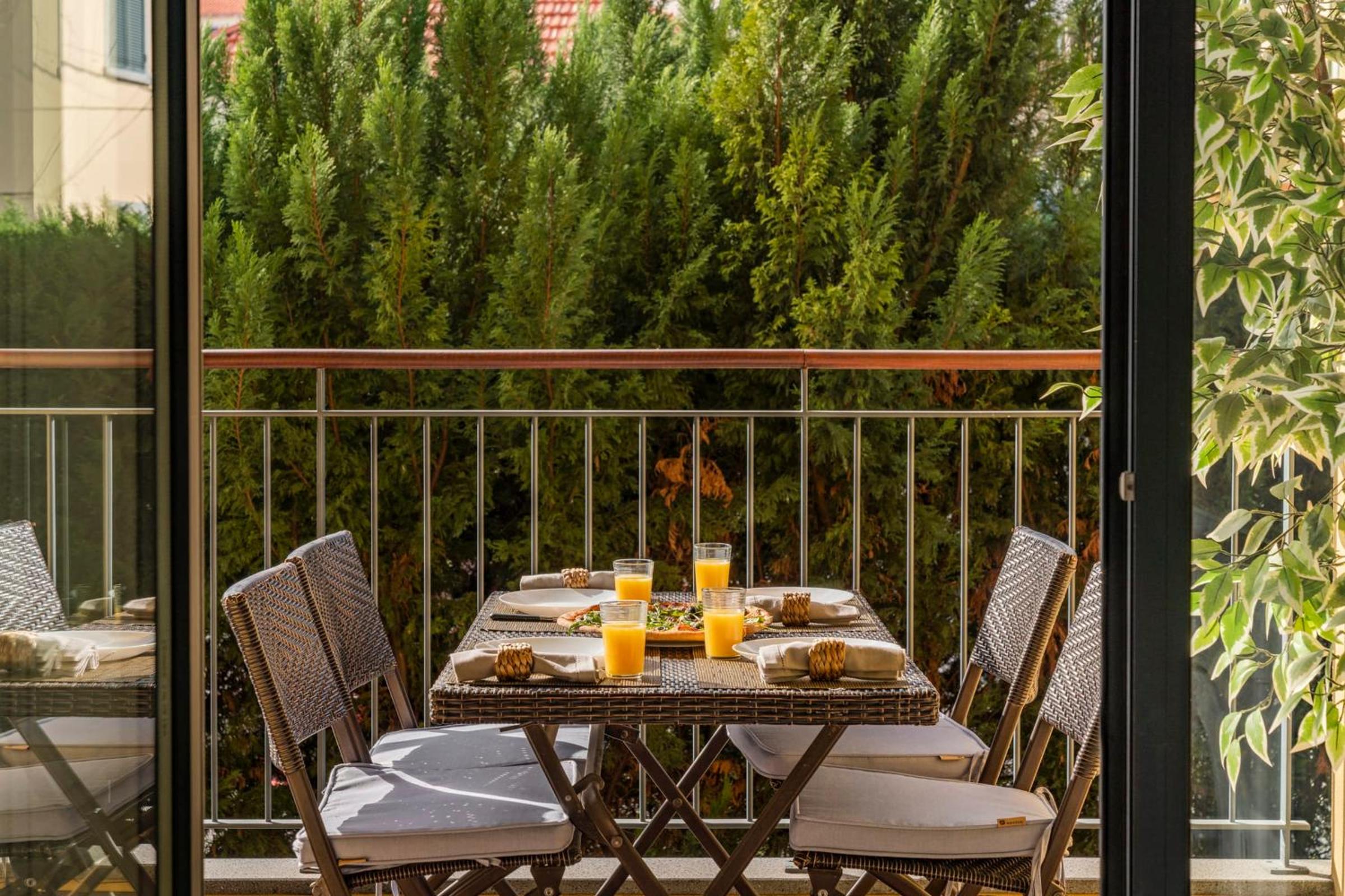 balance & terrace