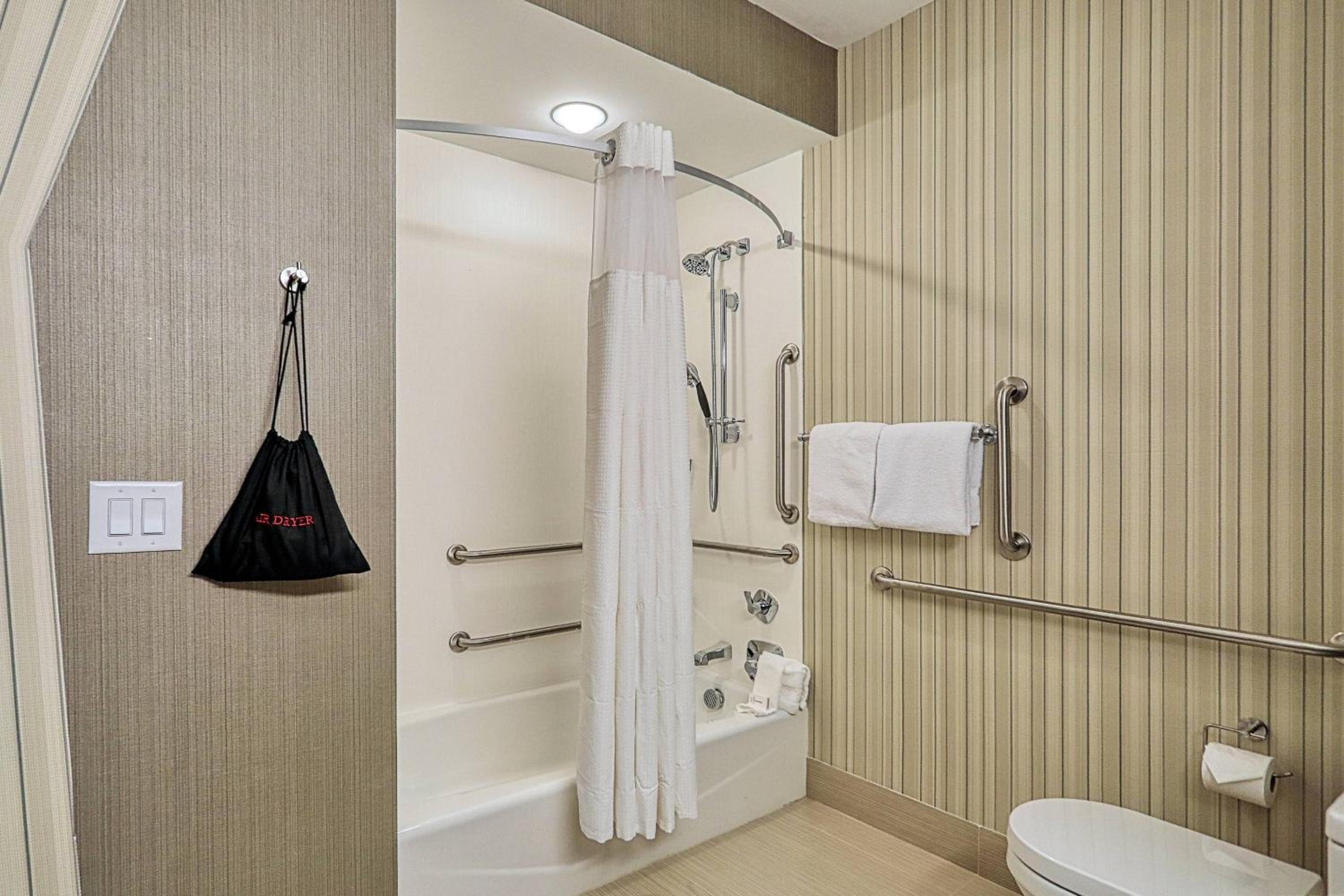 Courtyard by Marriott North Brunswick, Foto 43