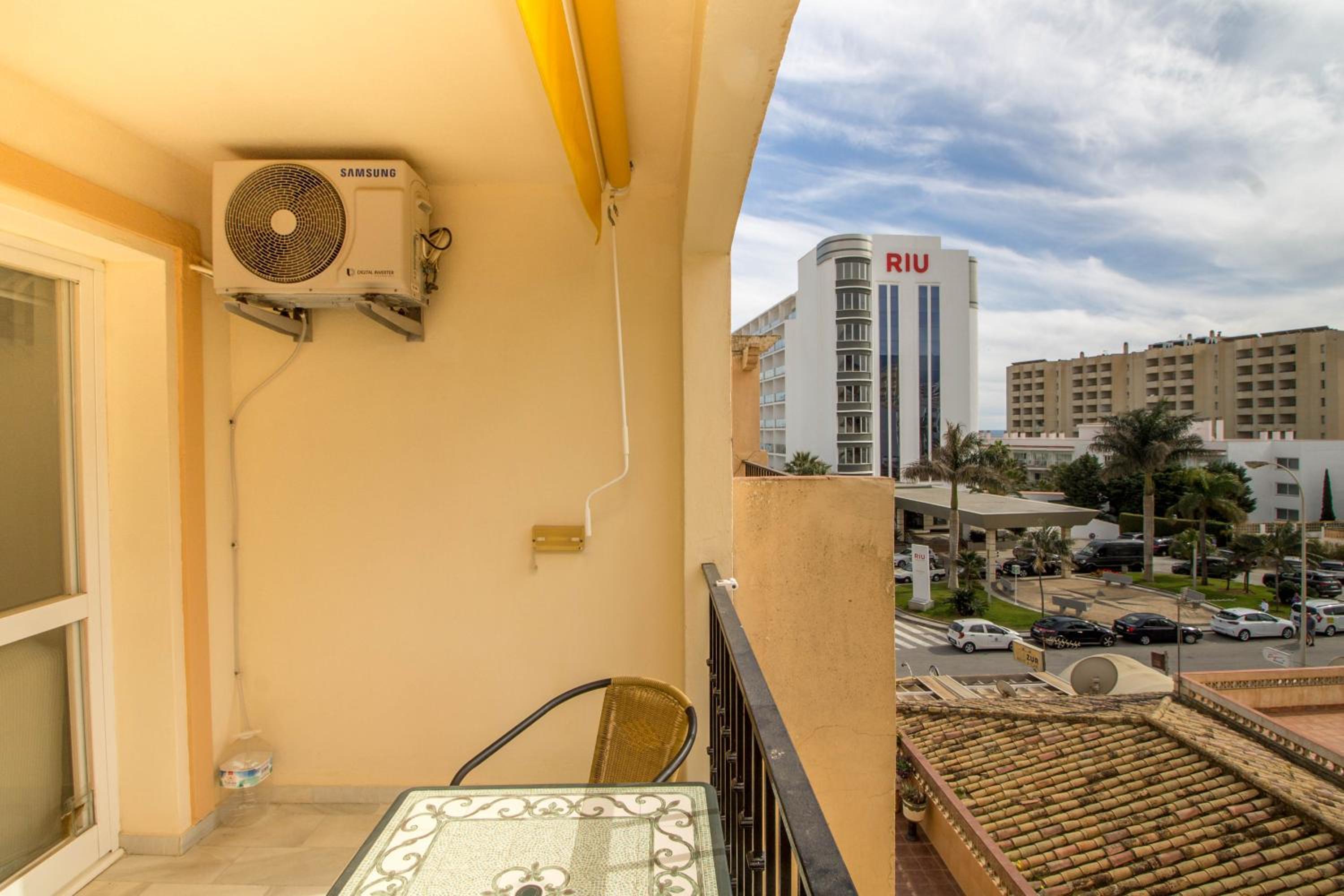 Erisa 56 By IVI Real Estate view 3
